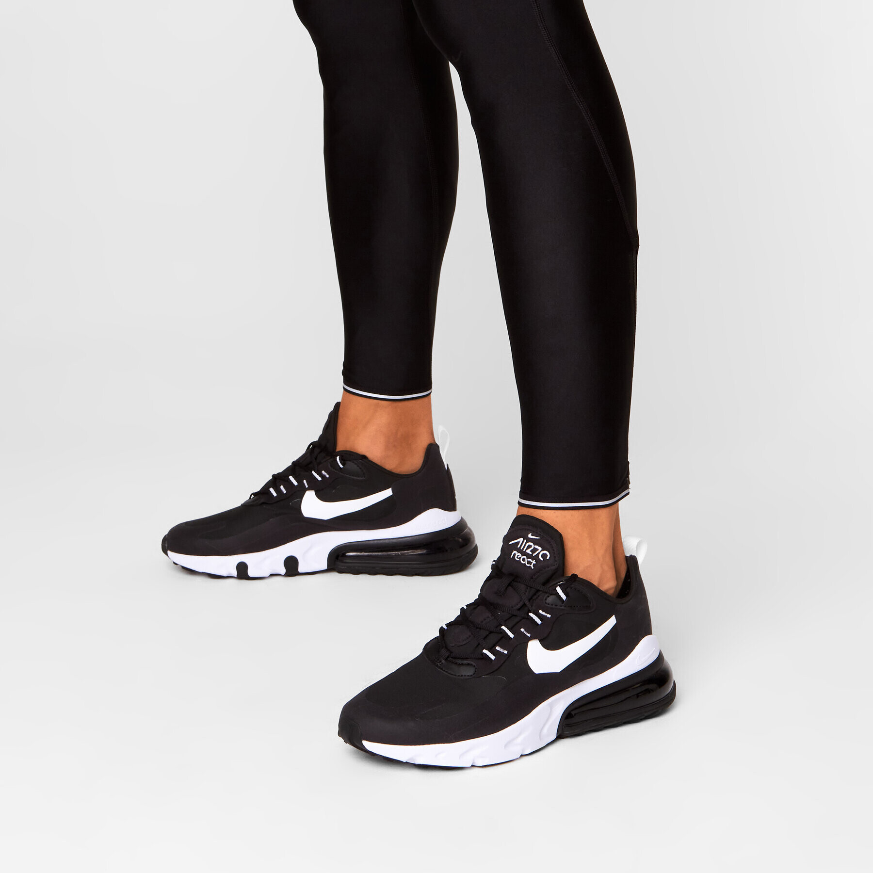 Nike Обувки Air Max 270 React CI3866 004 Черен - Pepit.bg
