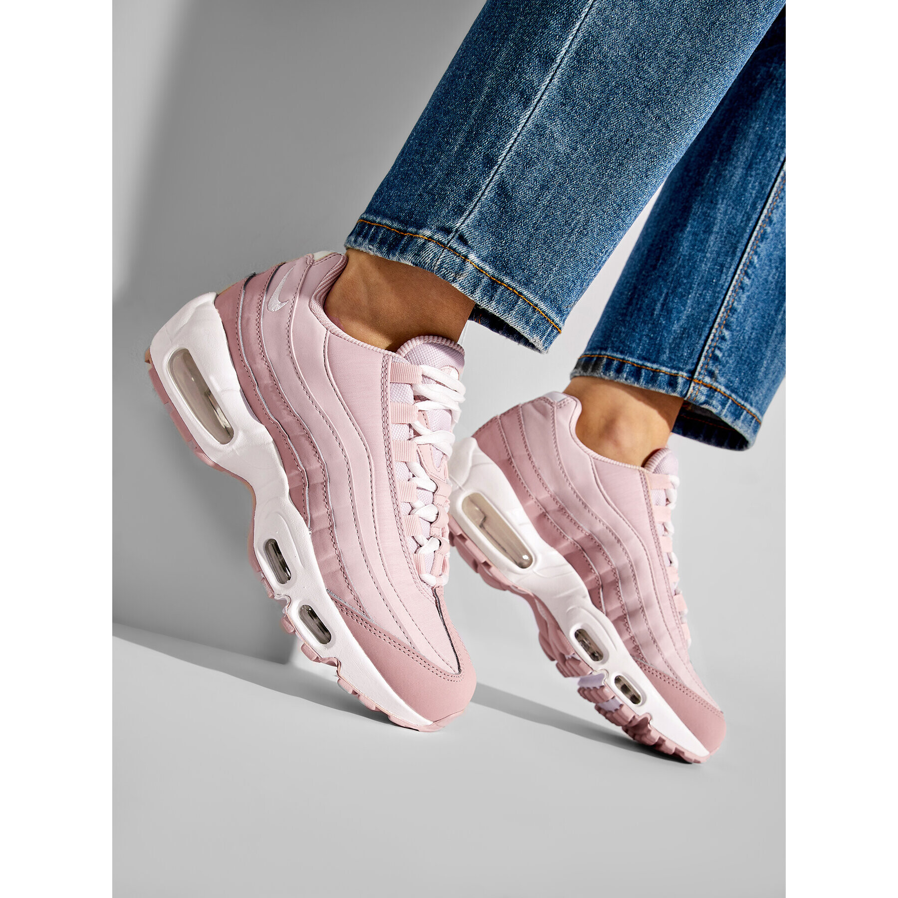 Nike Обувки Air Max 95 DJ3859 600 Розов - Pepit.bg