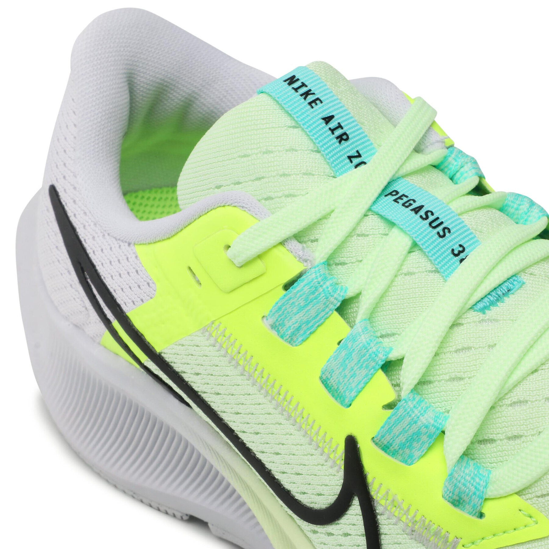 Nike Обувки Air Zoom Pegasus 38 CW7358 700 Зелен - Pepit.bg