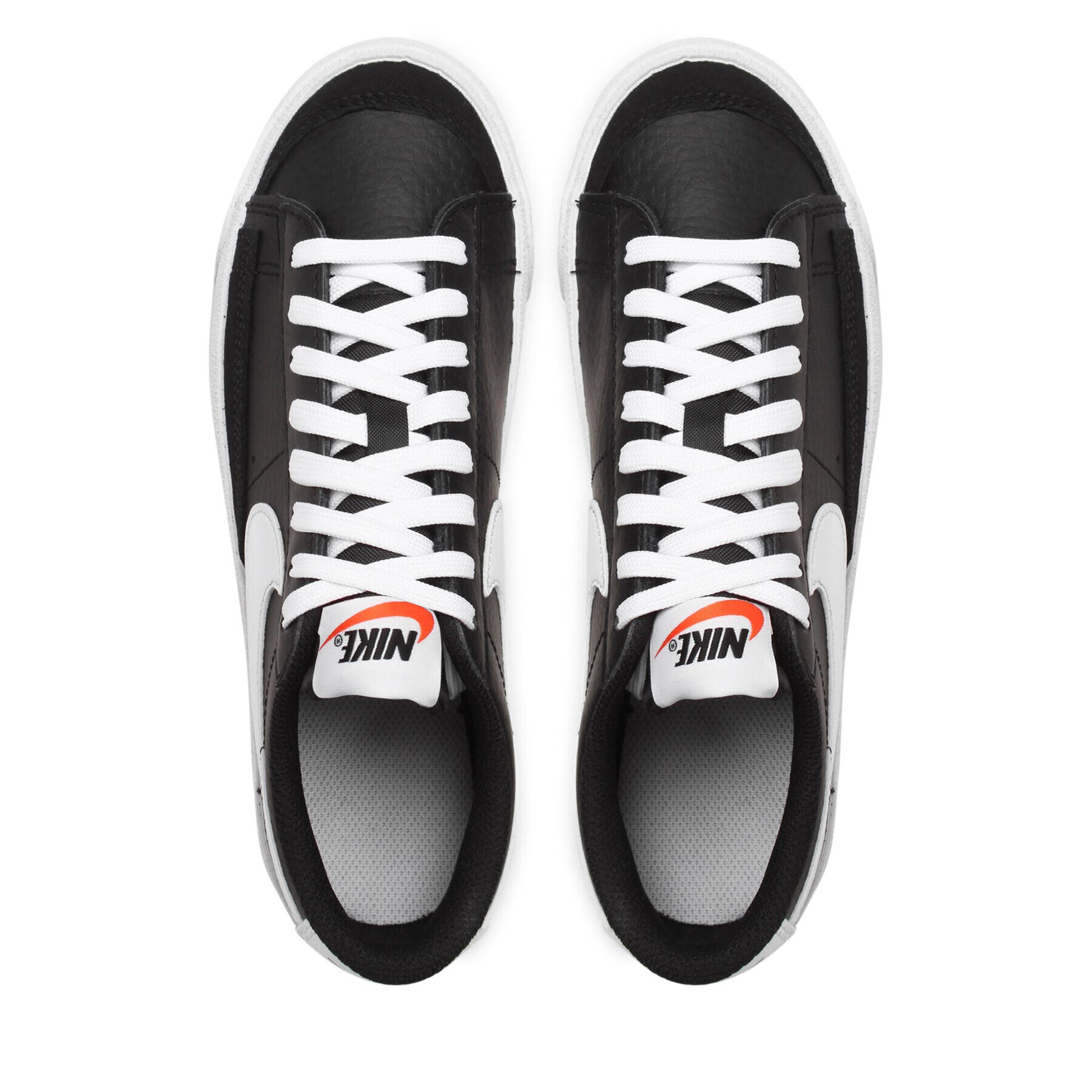 Nike Обувки Blazer Low '77 DA4074 002 Черен - Pepit.bg