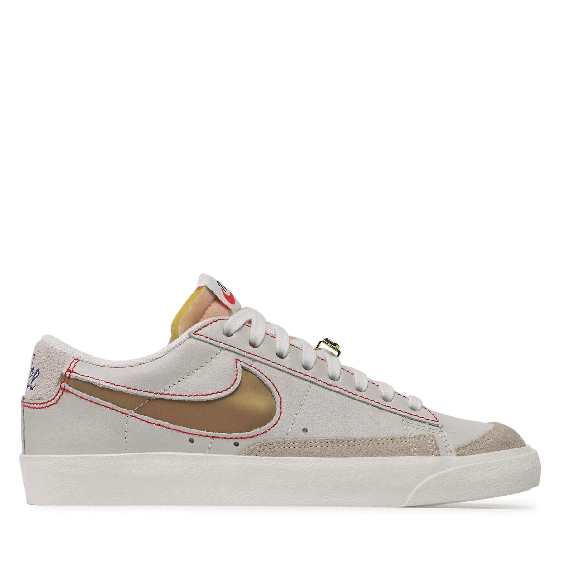 Nike Обувки Blazer Low'77 Prm DH4370 002 Бежов - Pepit.bg