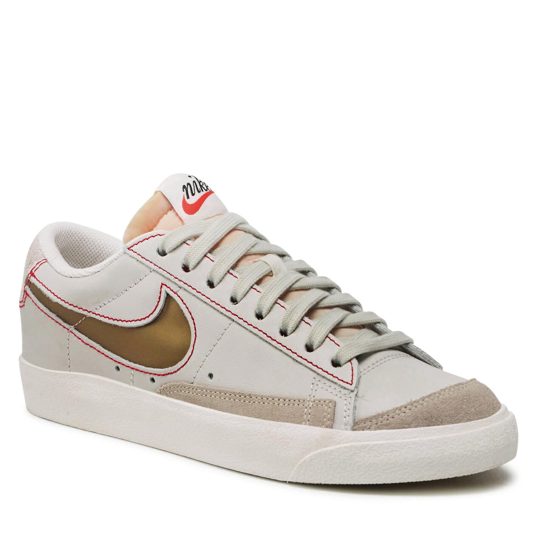 Nike Обувки Blazer Low'77 Prm DH4370 002 Бежов - Pepit.bg