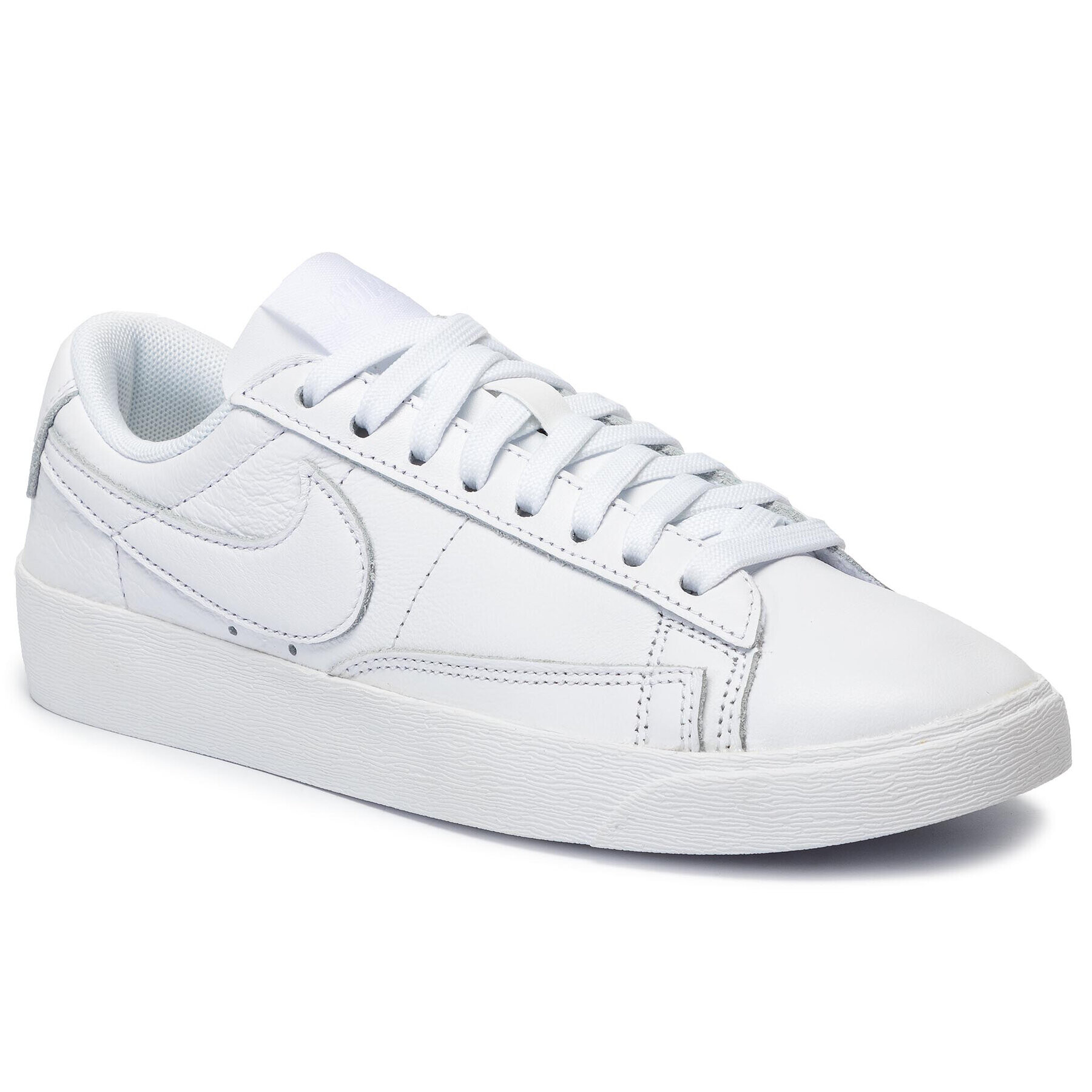 Nike Обувки Blazer Low Le AV9370 111 Бял - Pepit.bg