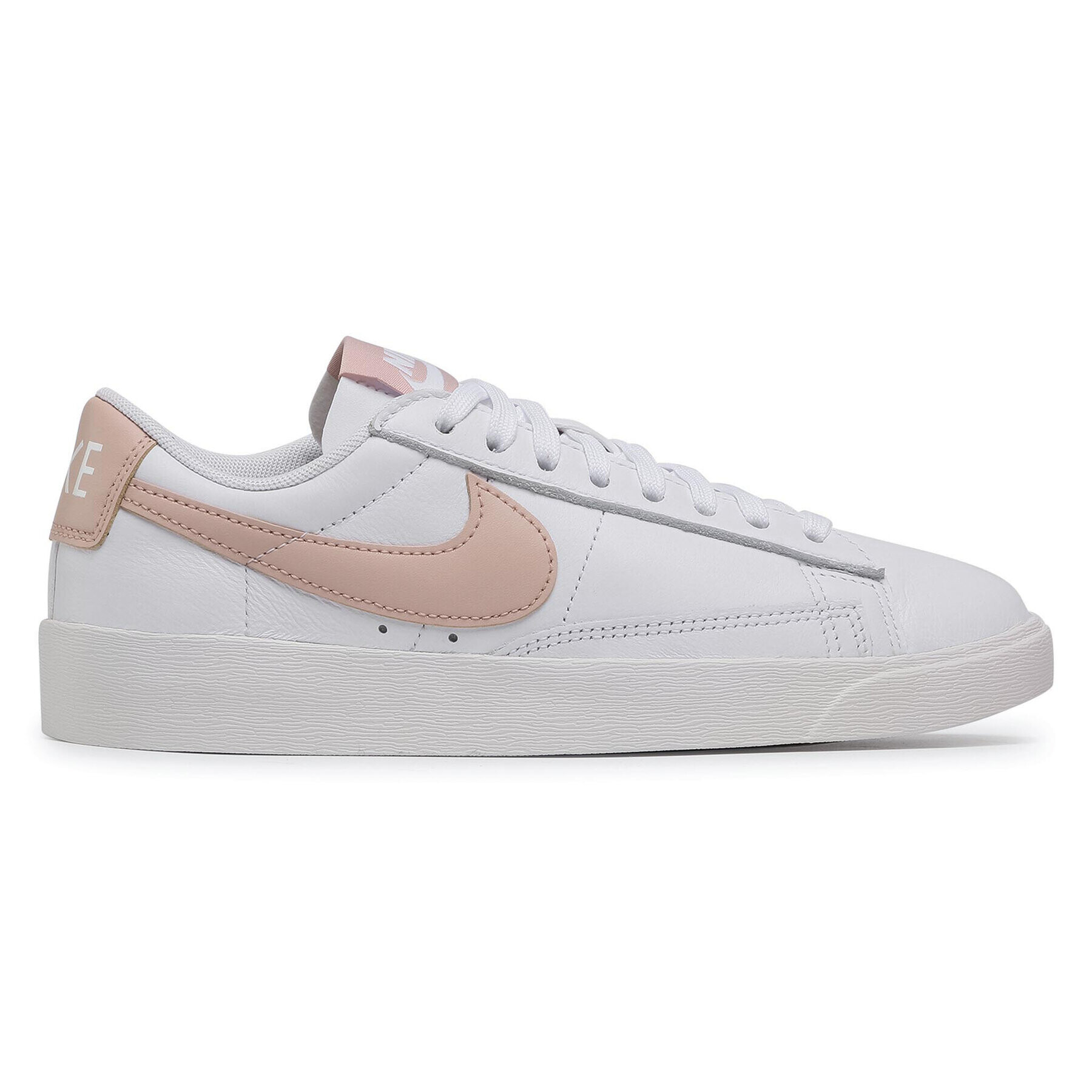 Nike Обувки Blazer Low Le AV9370 118 Бял - Pepit.bg