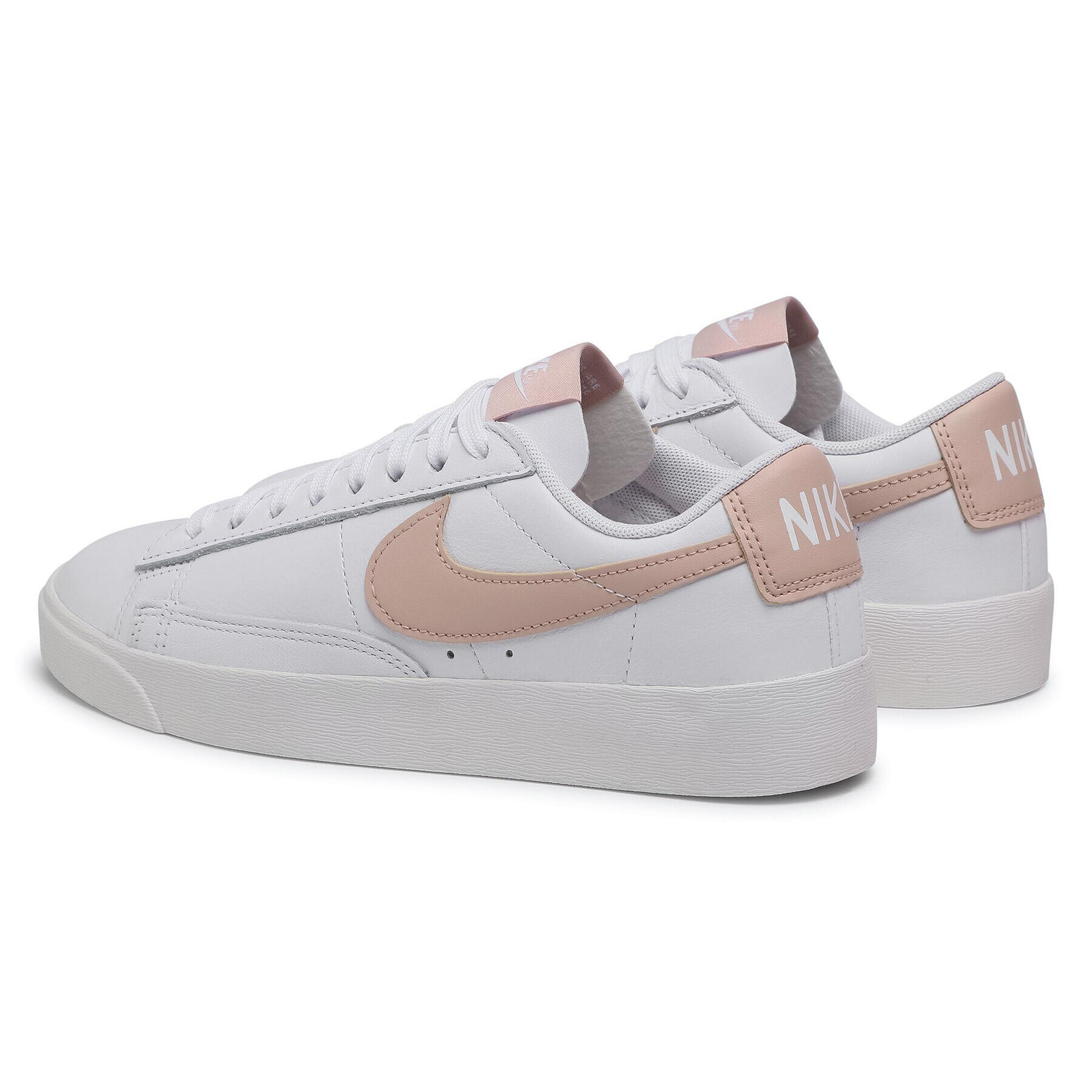 Nike Обувки Blazer Low Le AV9370 118 Бял - Pepit.bg