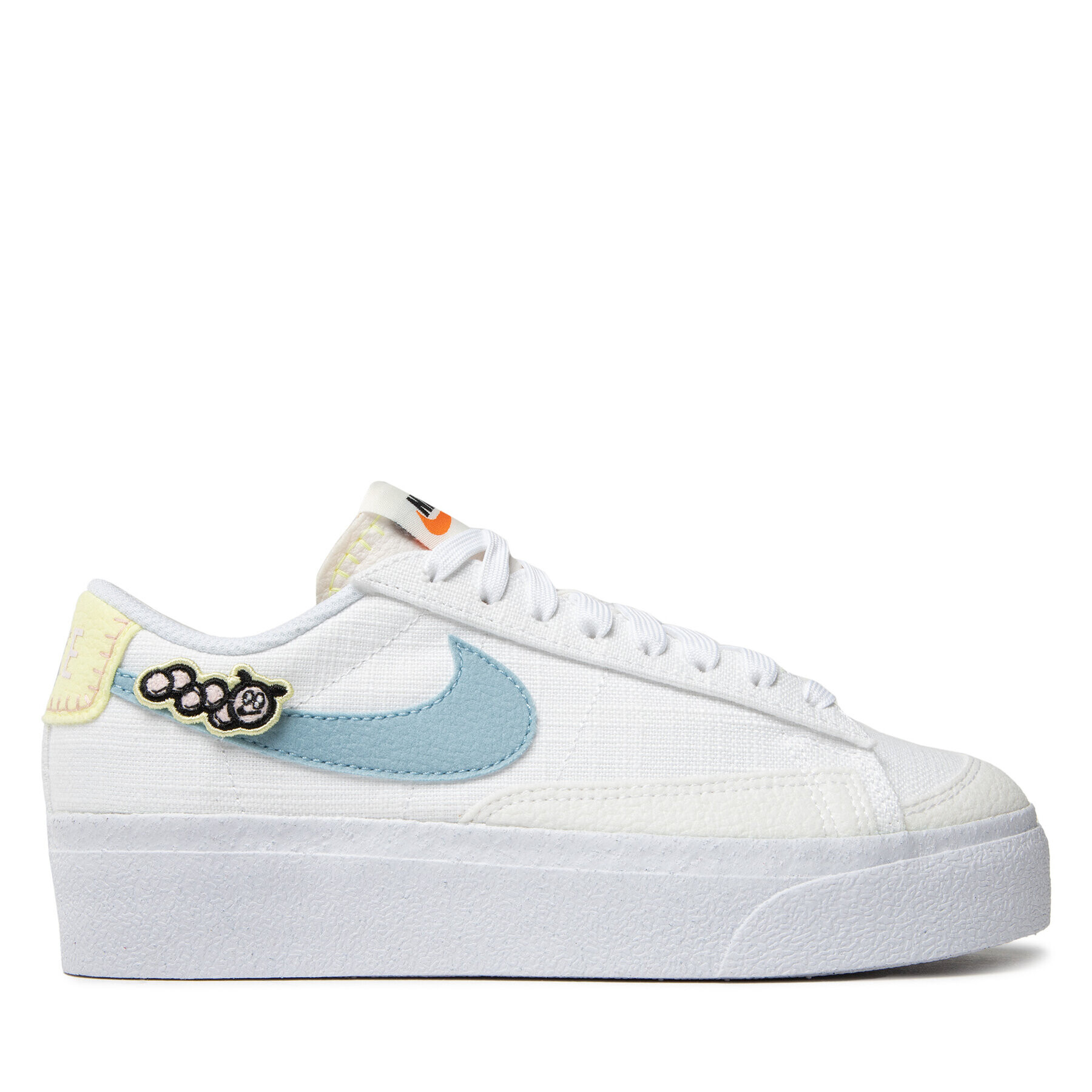 Nike Обувки Blazer Low Platform Se DJ6376 100 Бял - Pepit.bg