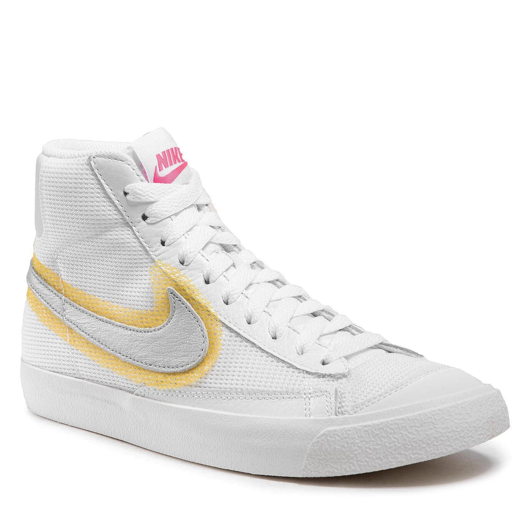 Nike Обувки Blazer Mid Vntg '77 CZ8105 100 Бял - Pepit.bg