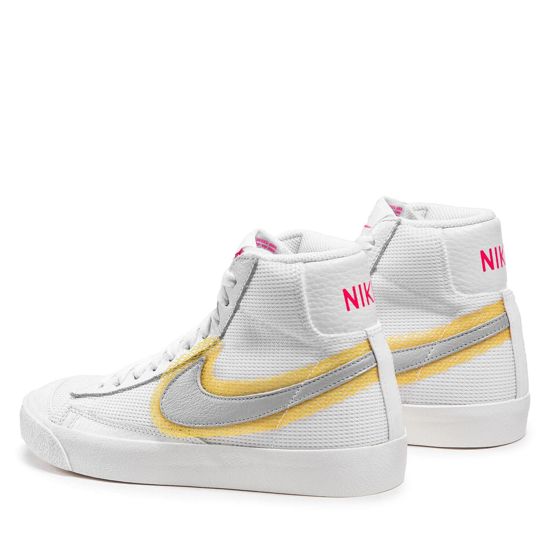 Nike Обувки Blazer Mid Vntg '77 CZ8105 100 Бял - Pepit.bg