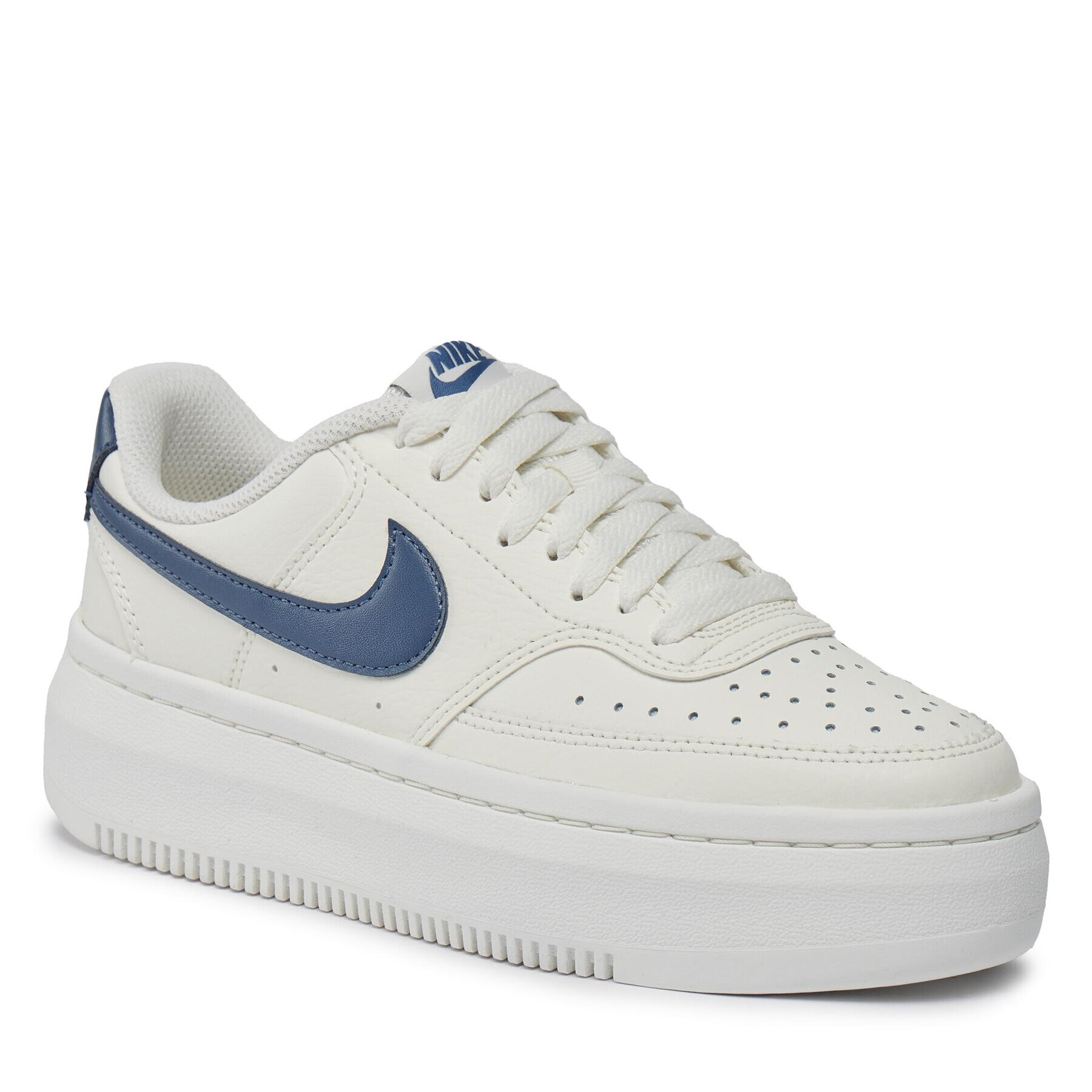 Nike Обувки Court Vision Alta DM0113-102 Бял - Pepit.bg