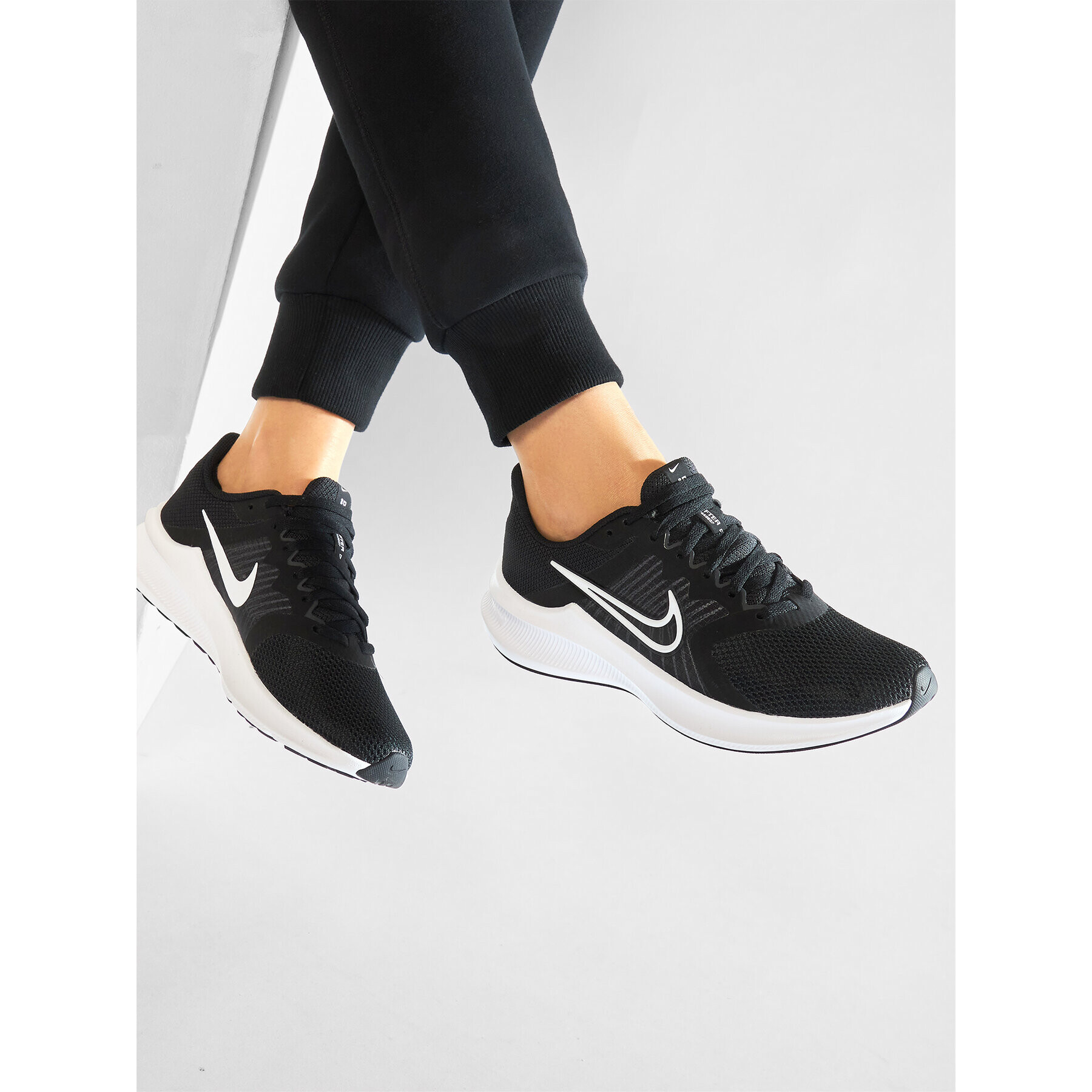 Nike Обувки Downshifter 11 CW3413 006 Черен - Pepit.bg