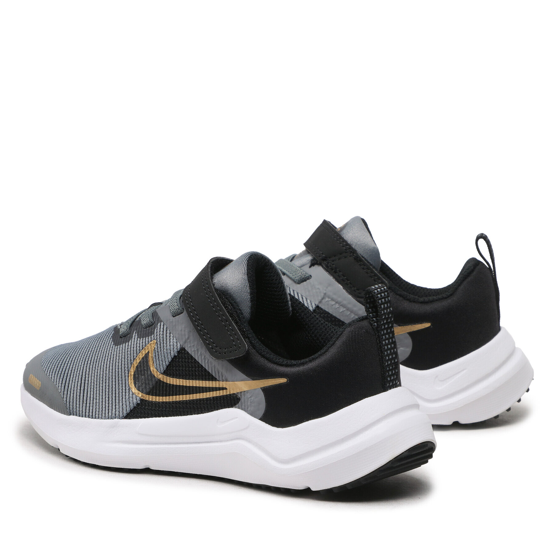 Nike Обувки Downshifter 12 Nn (Psv) DM4193 005 Сив - Pepit.bg