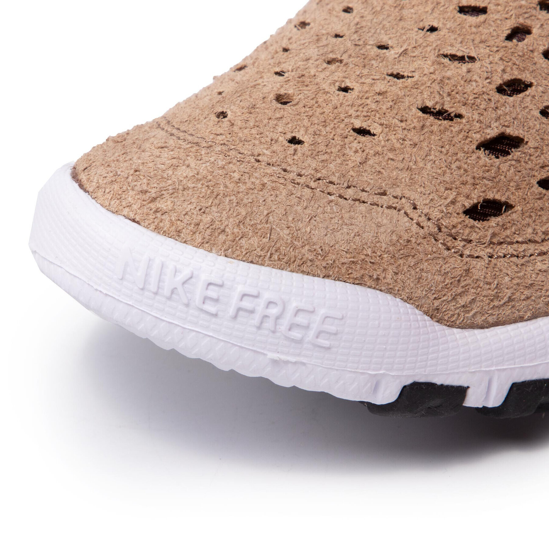 Nike Обувки Free Run Trail CW5814 200 Бежов - Pepit.bg