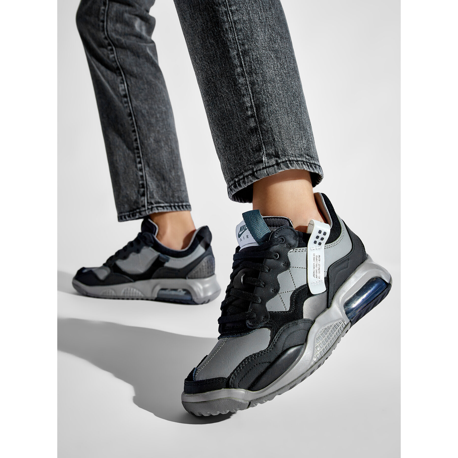 Nike Обувки Jordan Ma2 CV8122 003 Сив - Pepit.bg