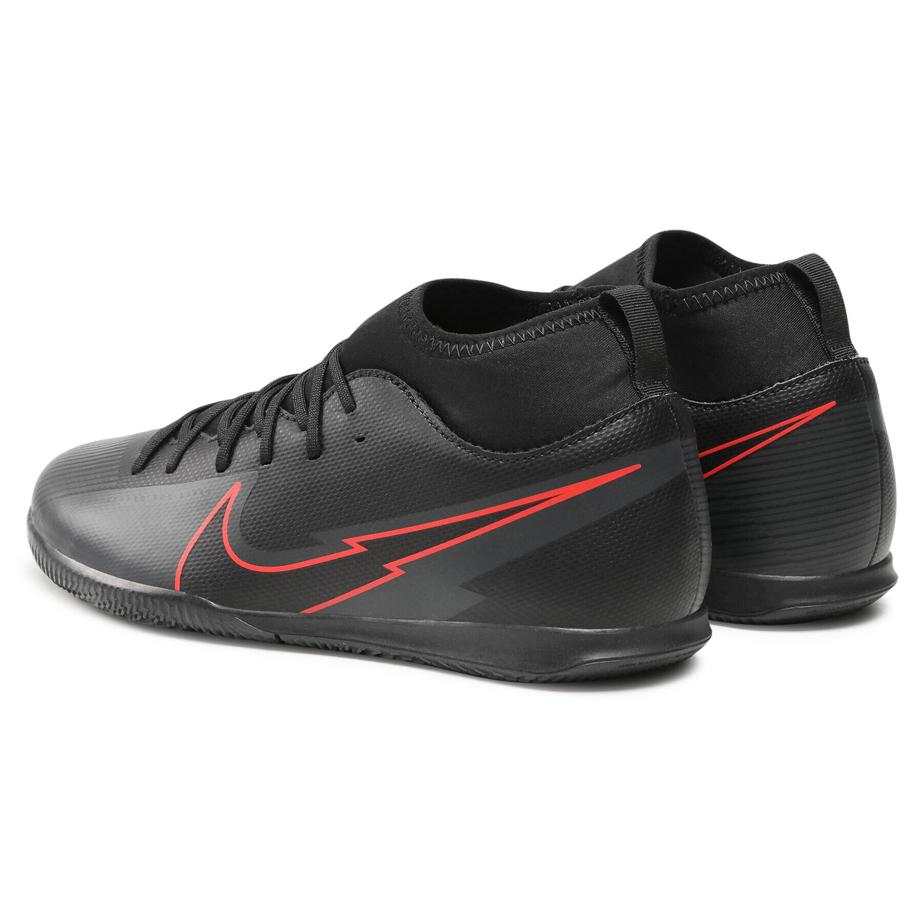 Nike Обувки Jr. Superfly 7 Club IC AT8153 060 Черен - Pepit.bg