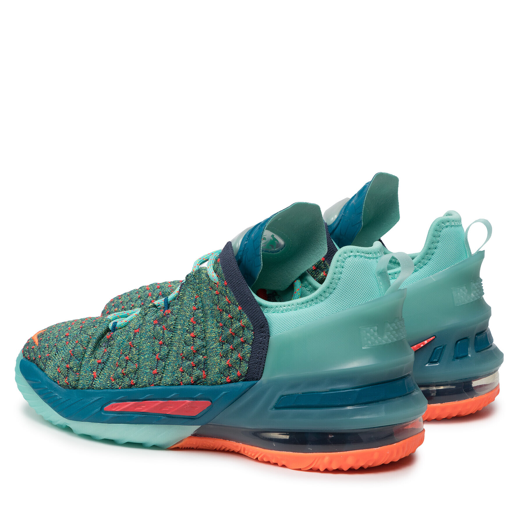 Nike Обувки Lebron XVIII (Gs) CW2760 300 Зелен - Pepit.bg