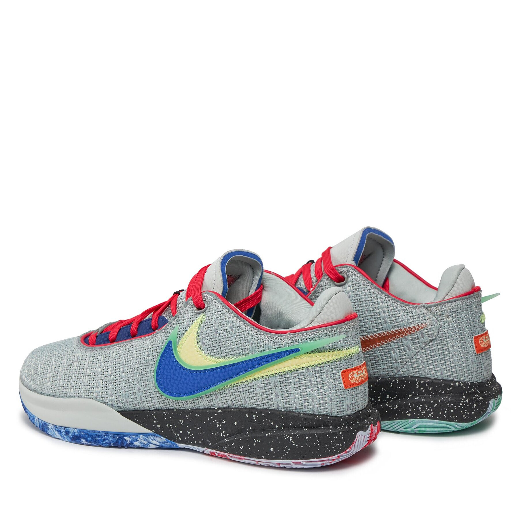Nike Обувки Lebron XX DJ5423 002 Сив - Pepit.bg