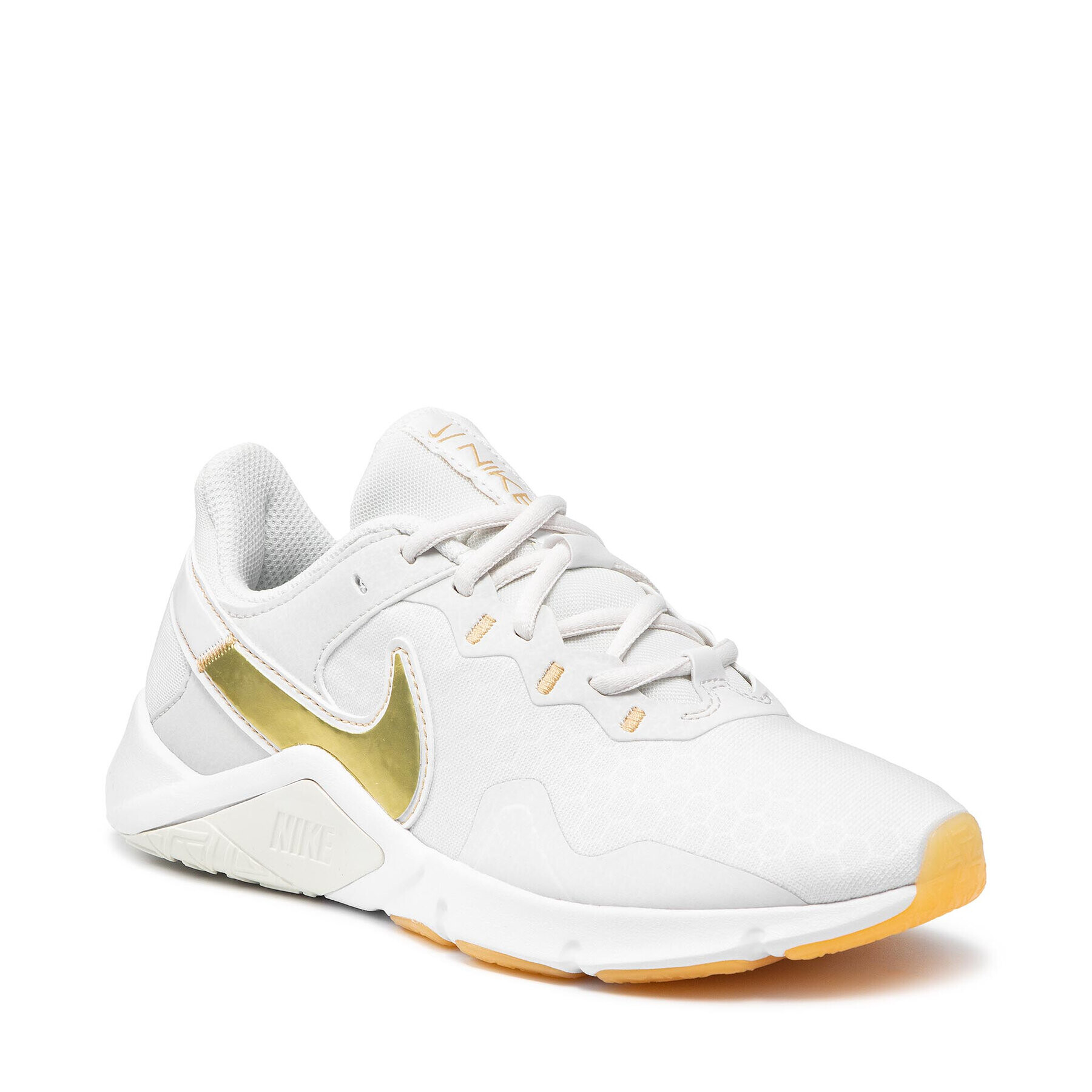 Nike Обувки Legend Essential 2 CQ9545 010 Бял - Pepit.bg