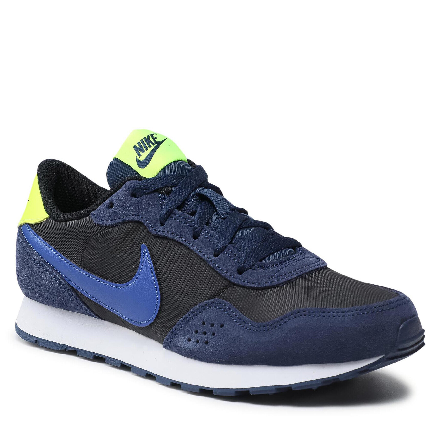 Nike Обувки Md Valiant (Gs) CN8558 010 Черен - Pepit.bg