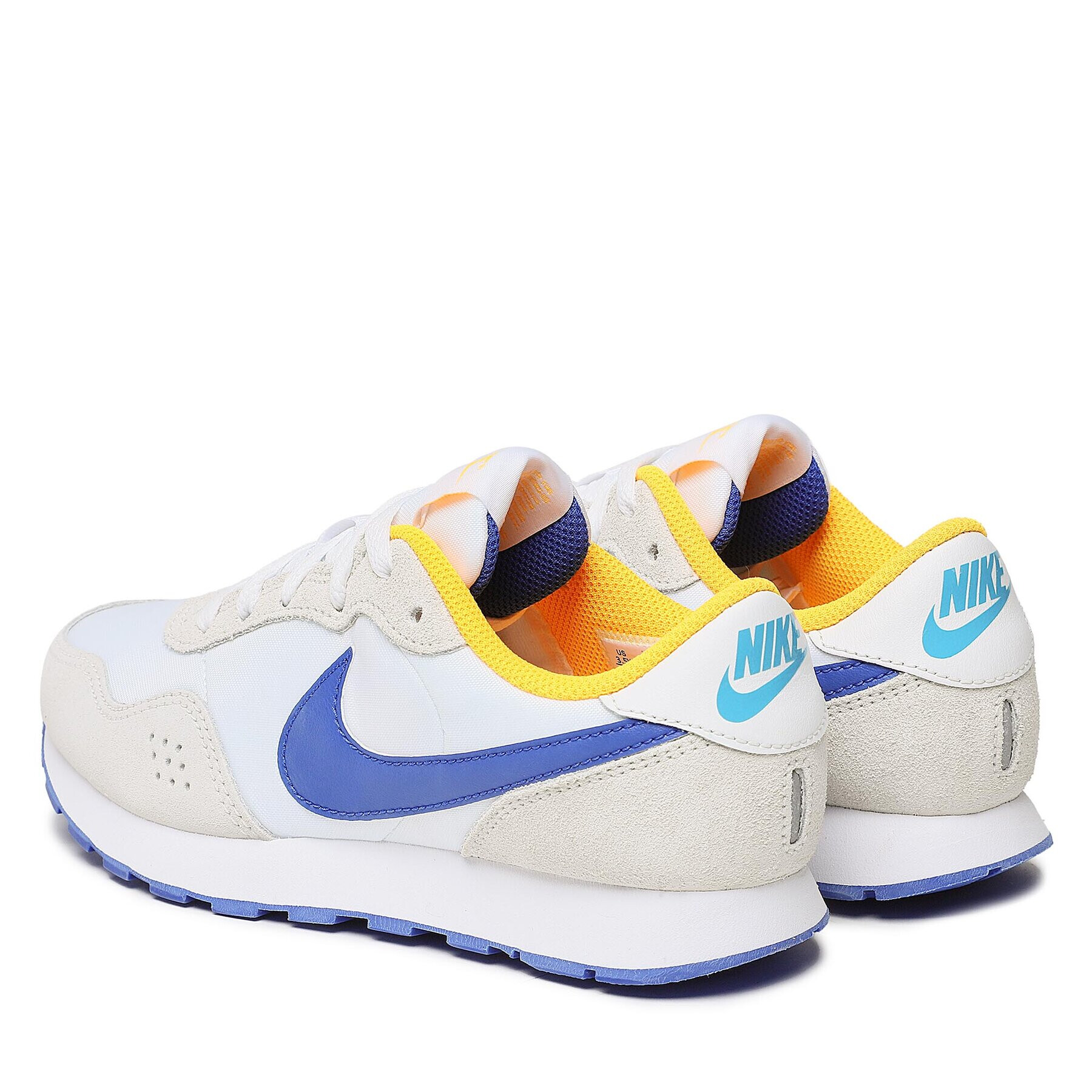 Nike Обувки Md Valiant (GS) CN8558 110 Бял - Pepit.bg