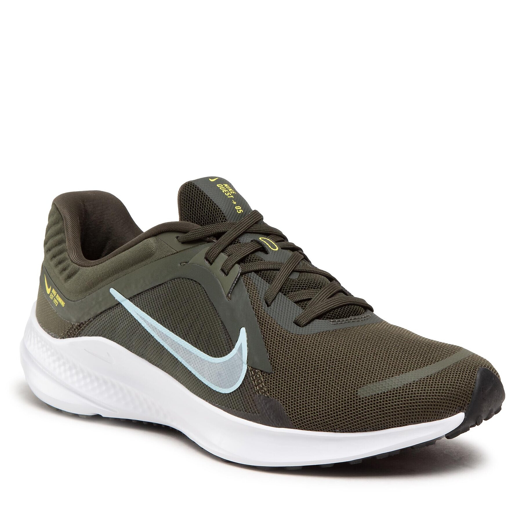 Nike Обувки Quest 5 DD0204 300 Каки - Pepit.bg