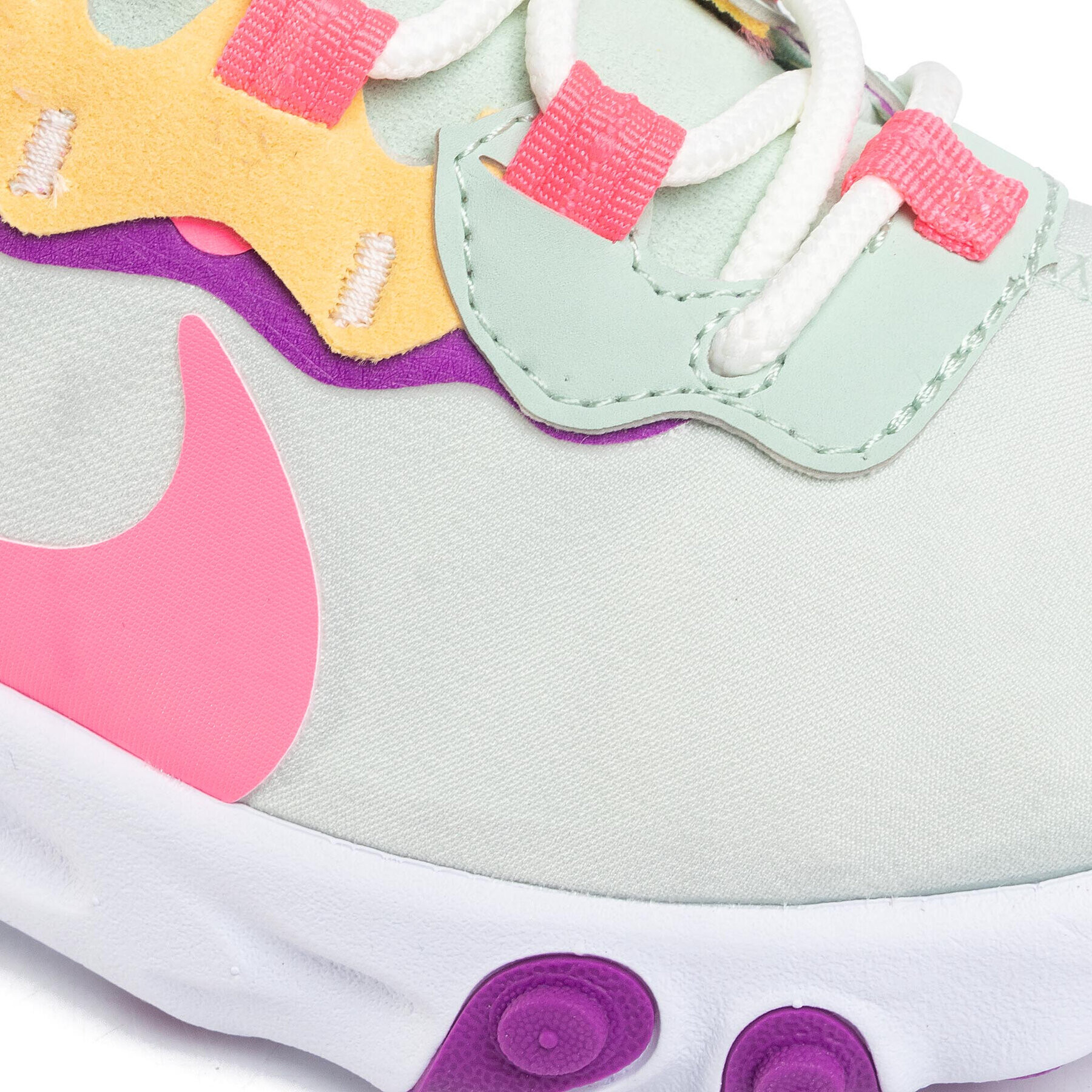 Nike Обувки React Element 55 BQ2728 303 Зелен - Pepit.bg