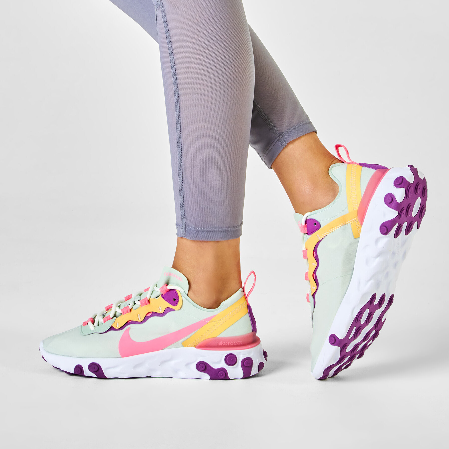 Nike Обувки React Element 55 BQ2728 303 Зелен - Pepit.bg
