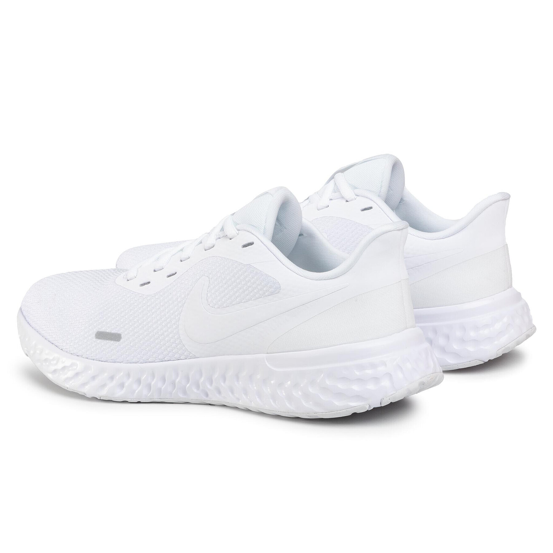 Nike Обувки Revolution 5 BQ3204 103 Бял - Pepit.bg