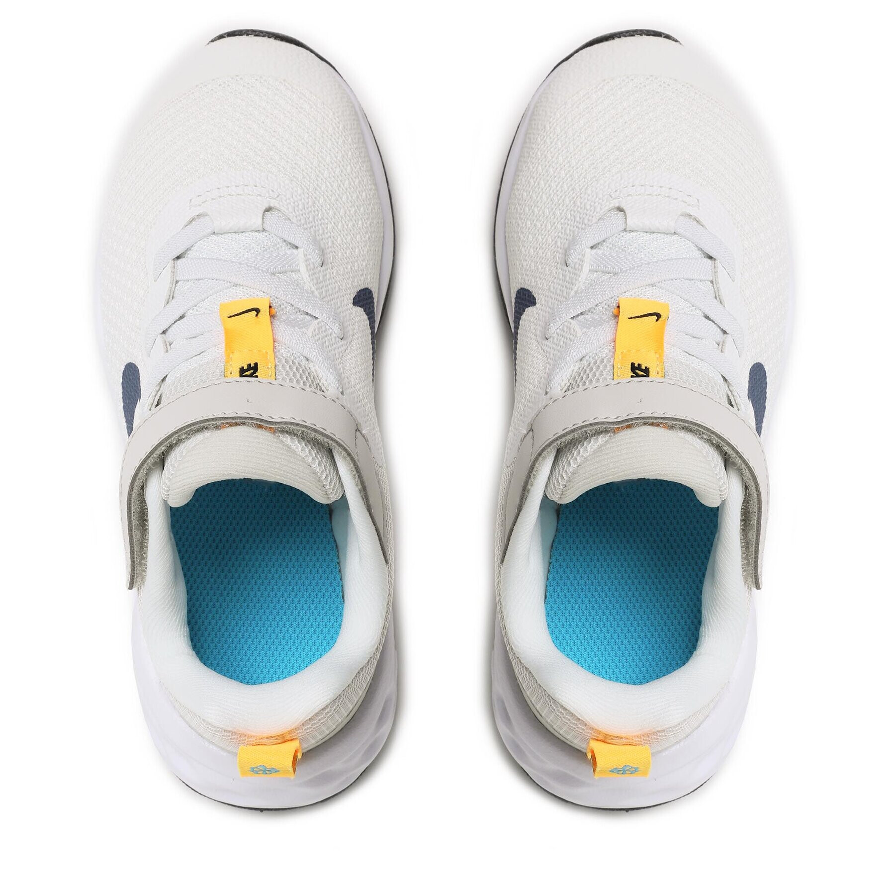 Nike Обувки Revolution 6 Nn (PSV) DD1095 100 Екрю - Pepit.bg