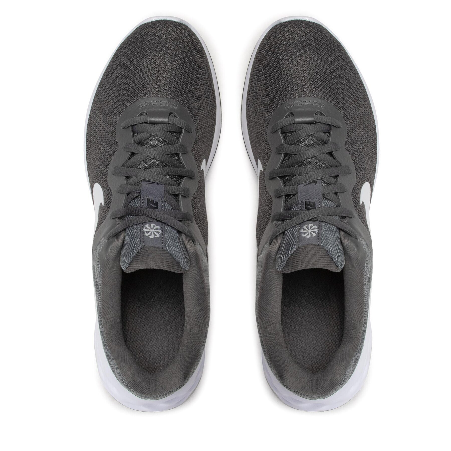 Nike Обувки Revolution 6Nn DC3728 004 Сив - Pepit.bg