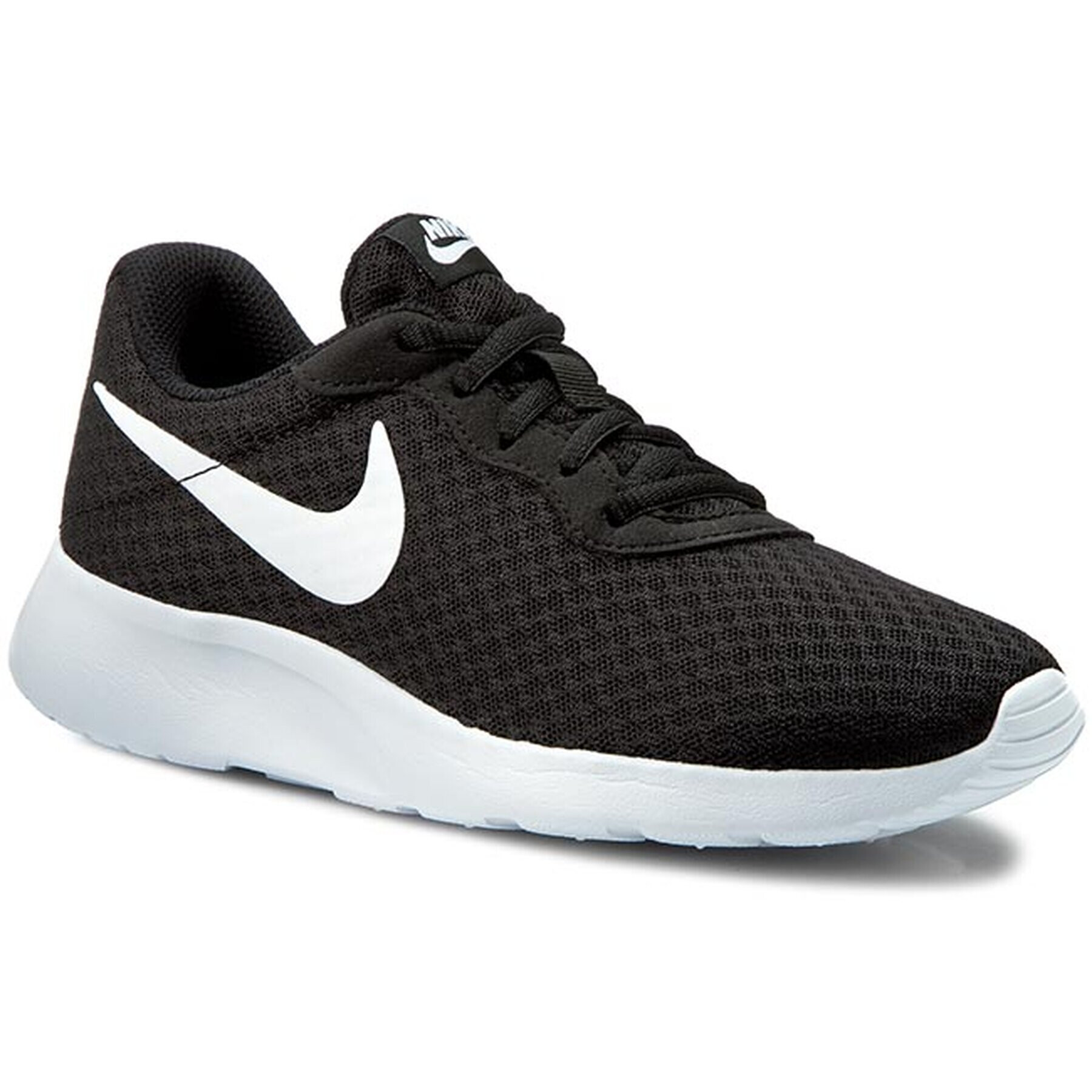 Nike Обувки Tanjun 812655 011 Черен - Pepit.bg