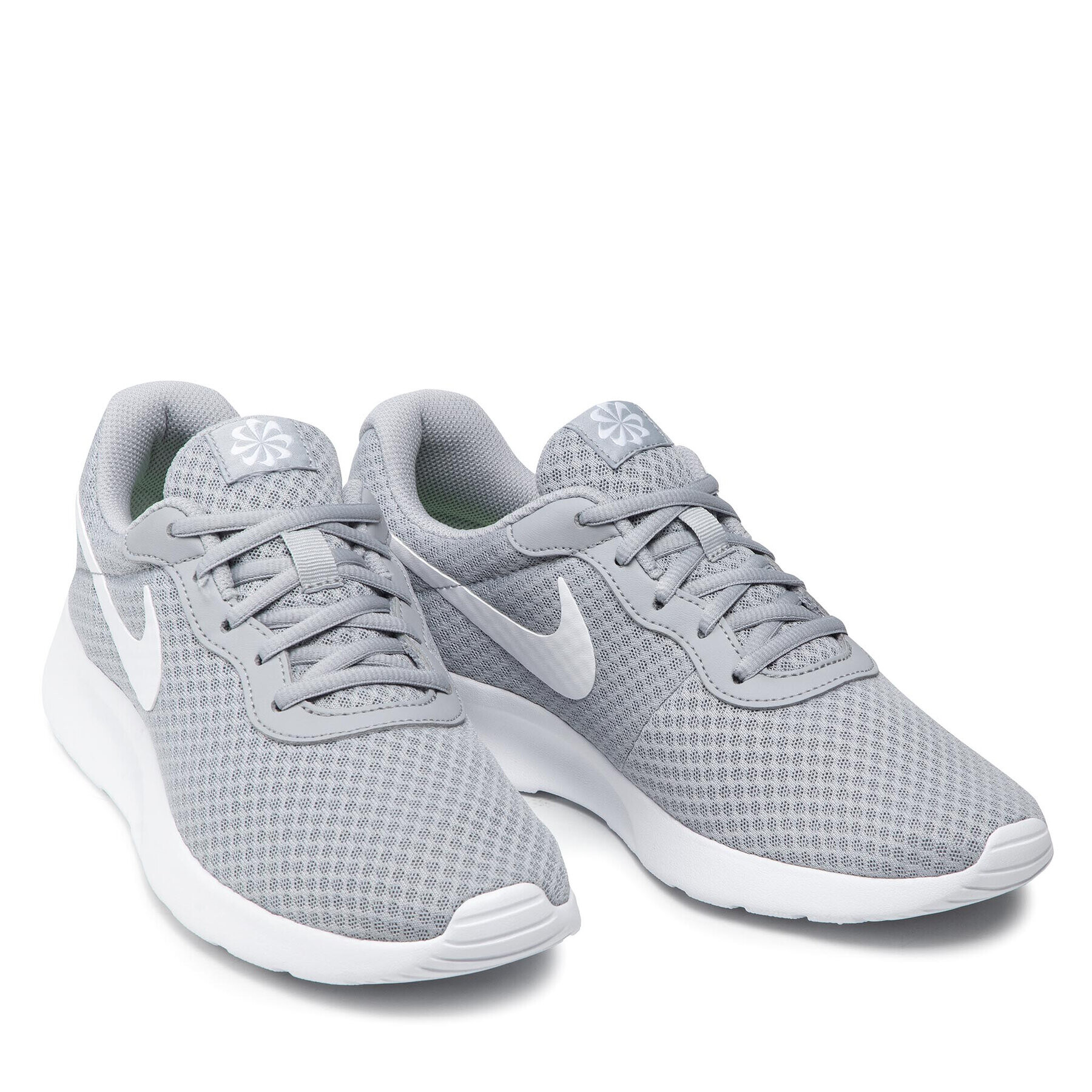 Nike Обувки Tanjun DJ6258 002 Сив - Pepit.bg