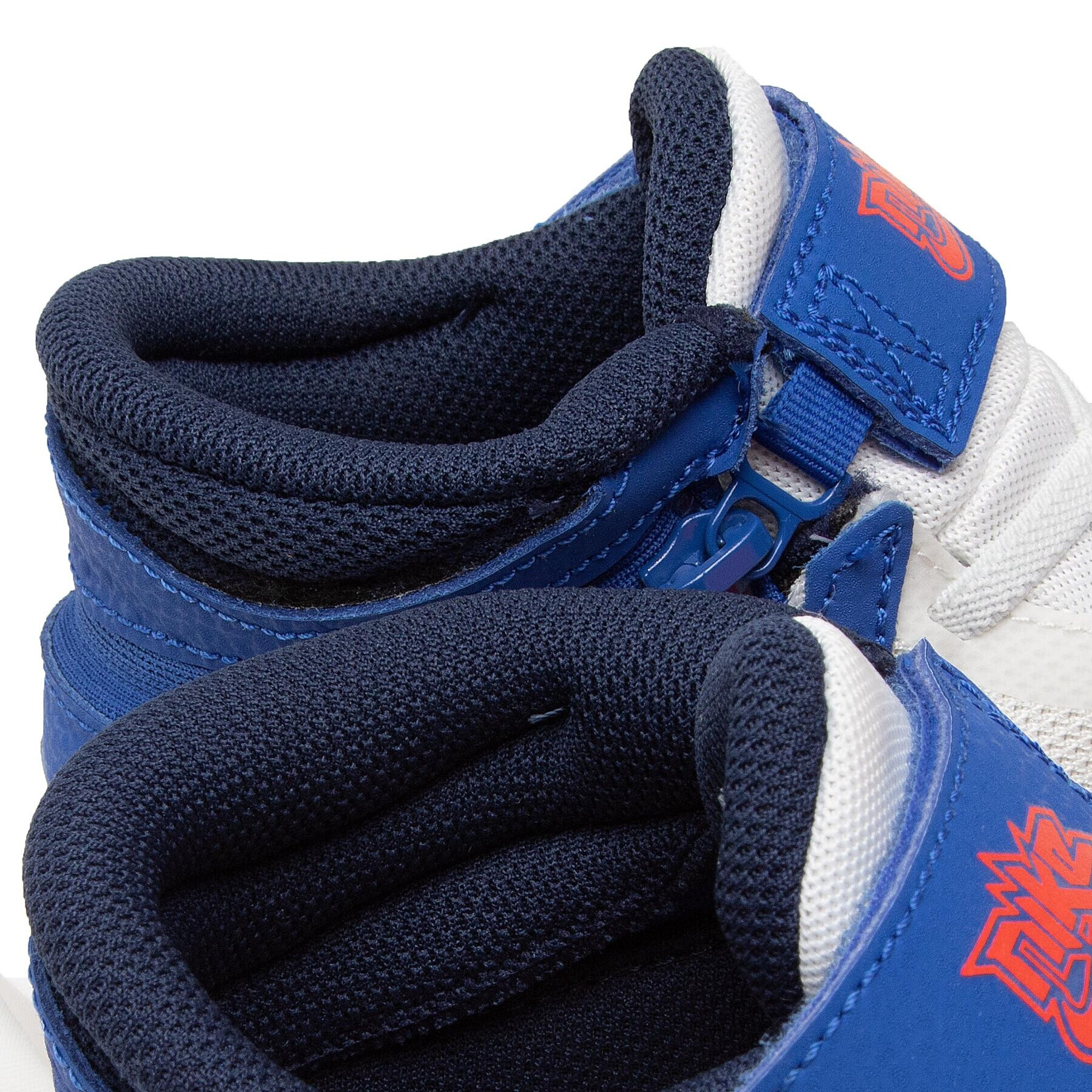 Nike Обувки Team Hustle D 10 Flyease (GS) DD7303 103 Цветен - Pepit.bg