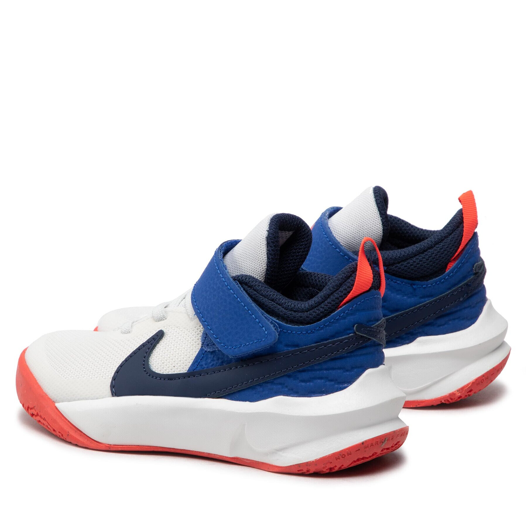 Nike Обувки Team Hustle D 10 (PS) CW6736 103 Бял - Pepit.bg