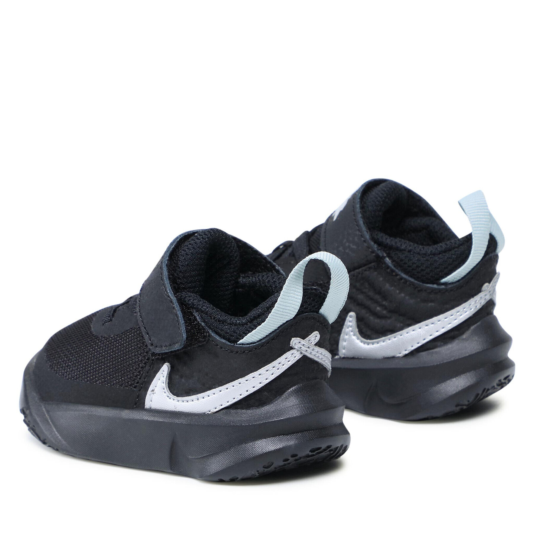 Nike Обувки Team Hustle D 10 (TD) CW6737 004 Черен - Pepit.bg