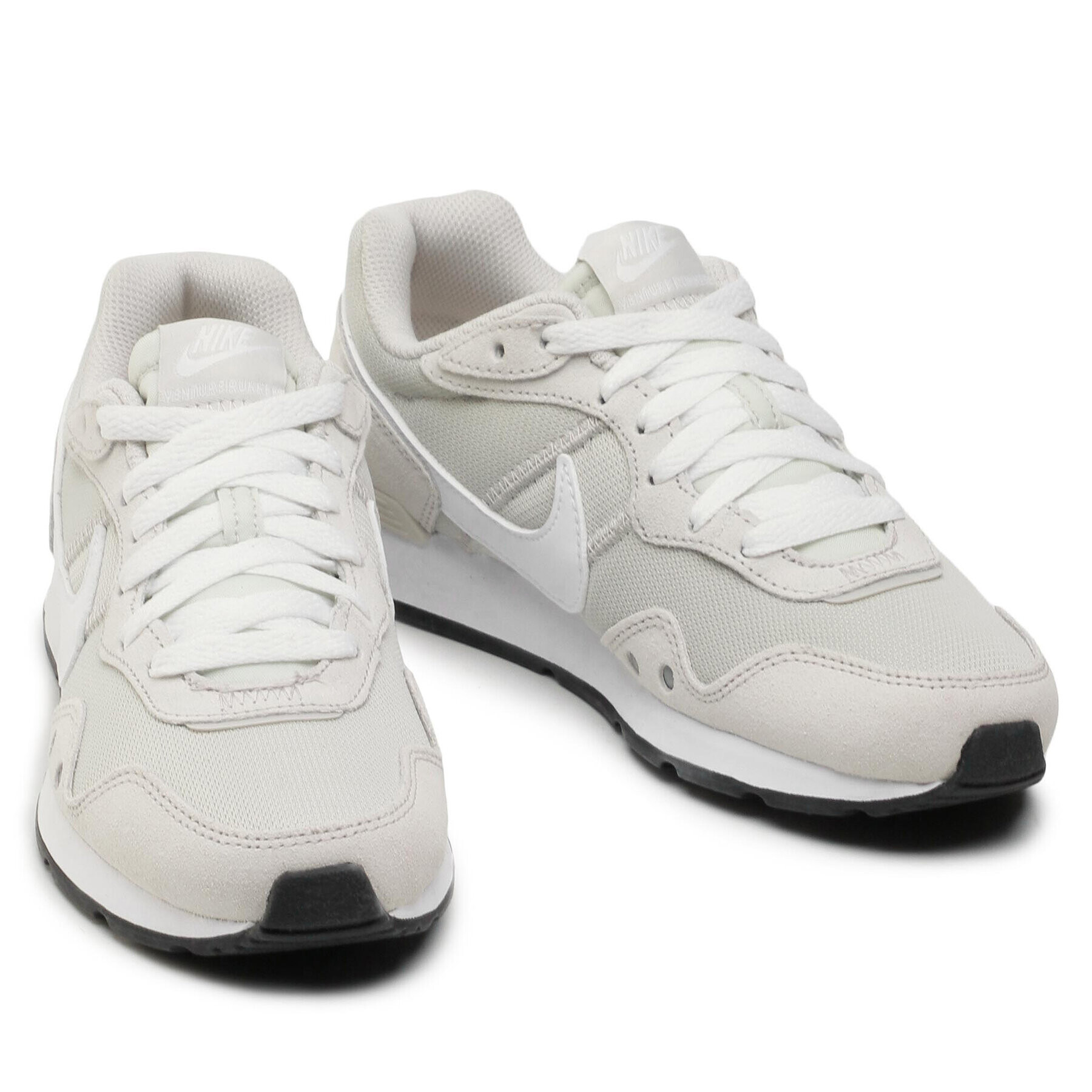 Nike Обувки Venture Runner CK2948 002 Сив - Pepit.bg