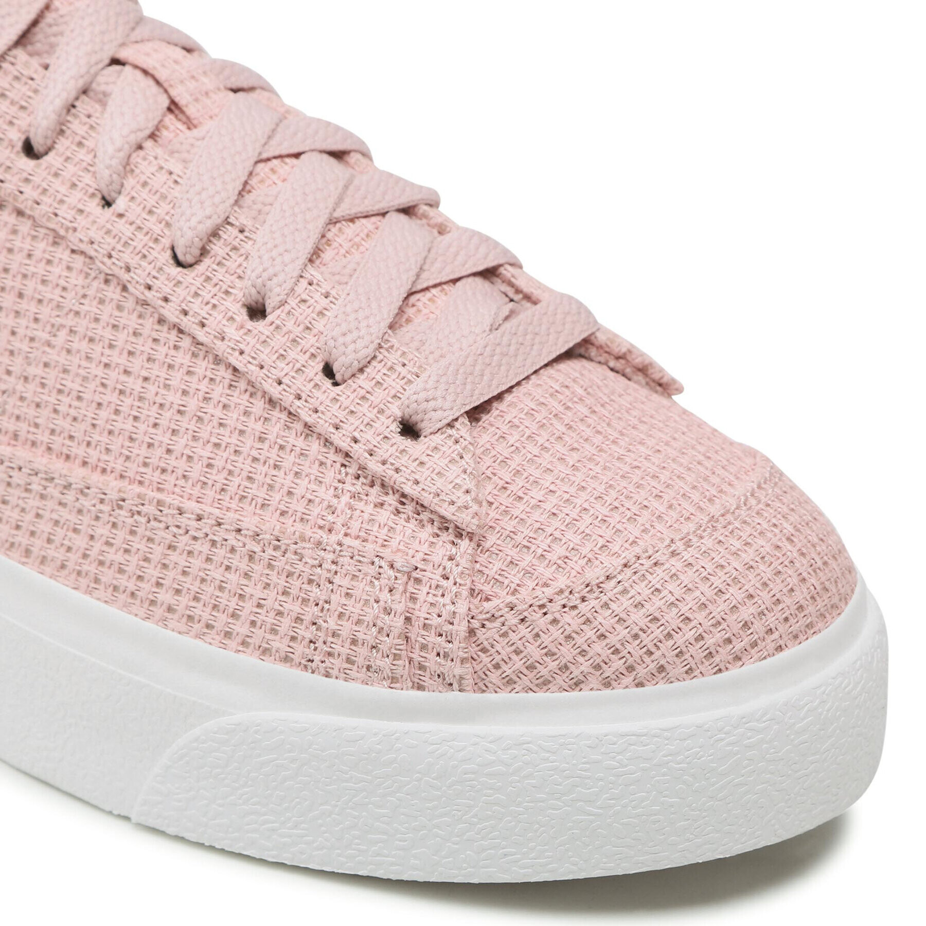 Nike Обувки W Blazer Low Patform Ess DN0744 600 Розов - Pepit.bg