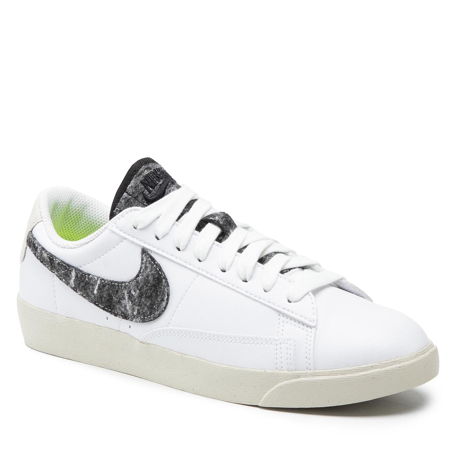 Nike Обувки W Blazer Low Se DA4934 100 Бял - Pepit.bg