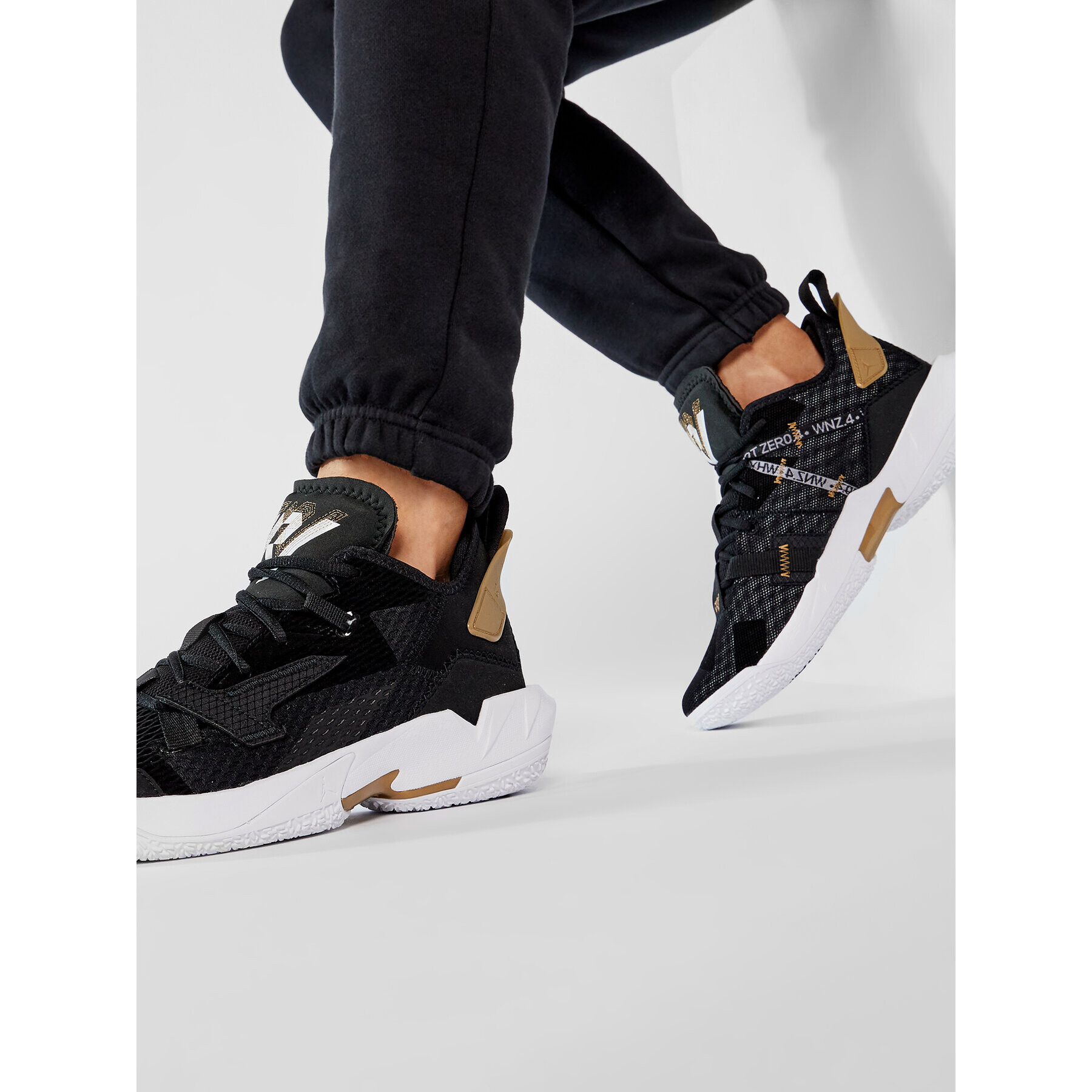 Nike Обувки Why Not Zero.4 CQ4230 001 Черен - Pepit.bg
