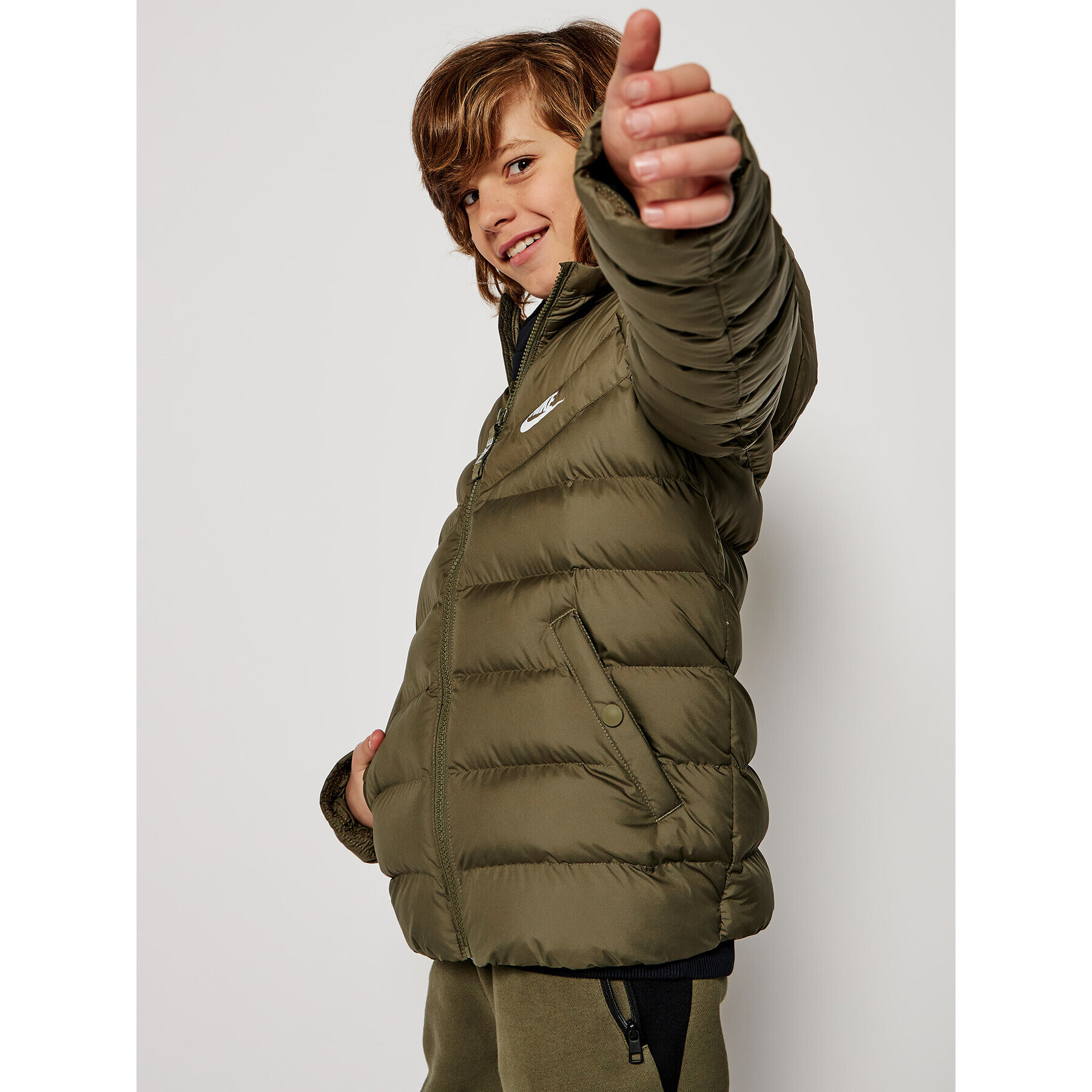 Nike Пухено яке 939554 Зелен Loose Fit - Pepit.bg