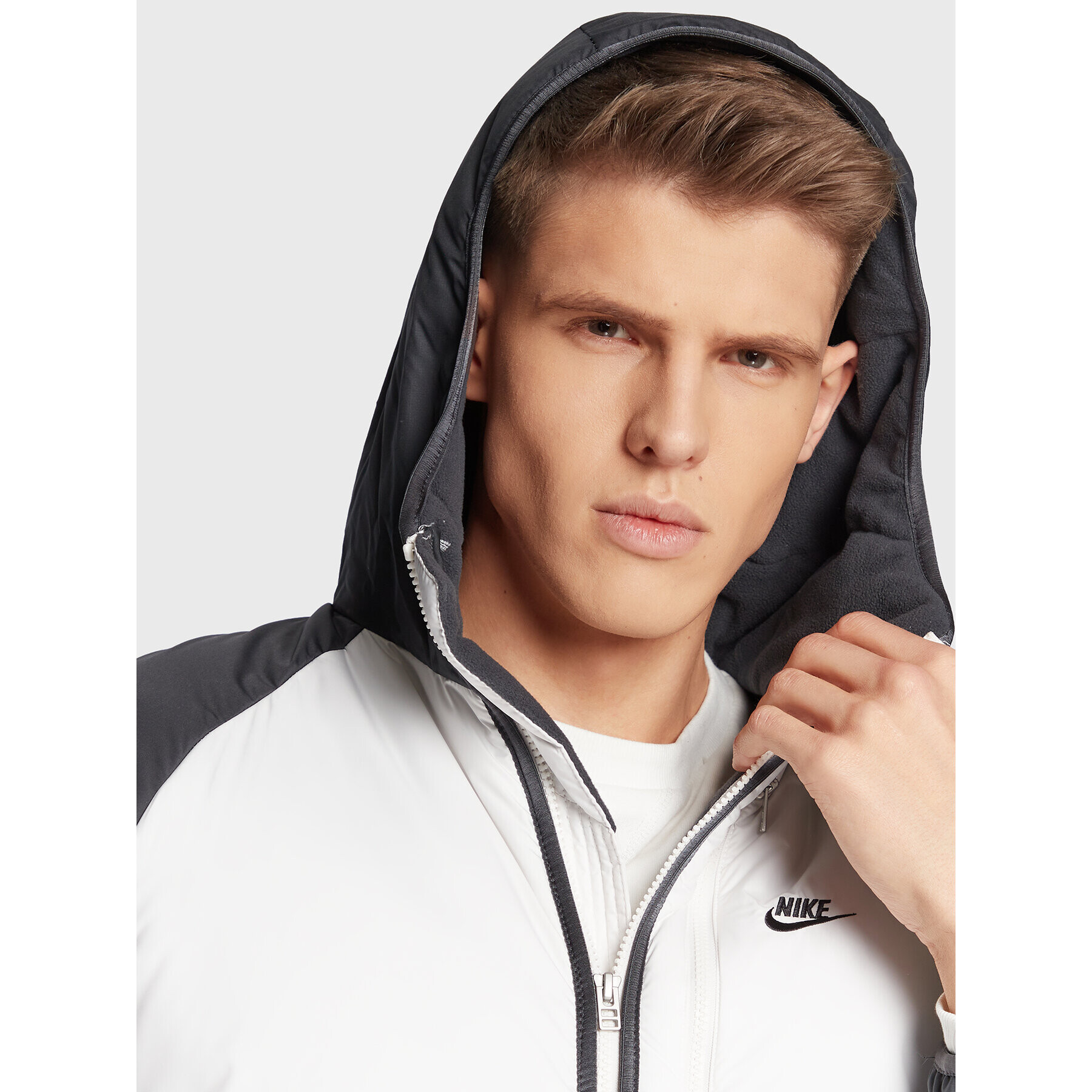 Nike Пухено яке Legacy DD6857 Черен Regular Fit - Pepit.bg