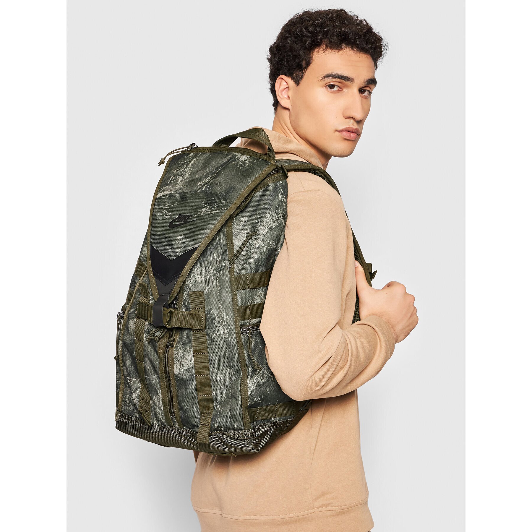 Nike Раница BA6377 395 Зелен - Pepit.bg