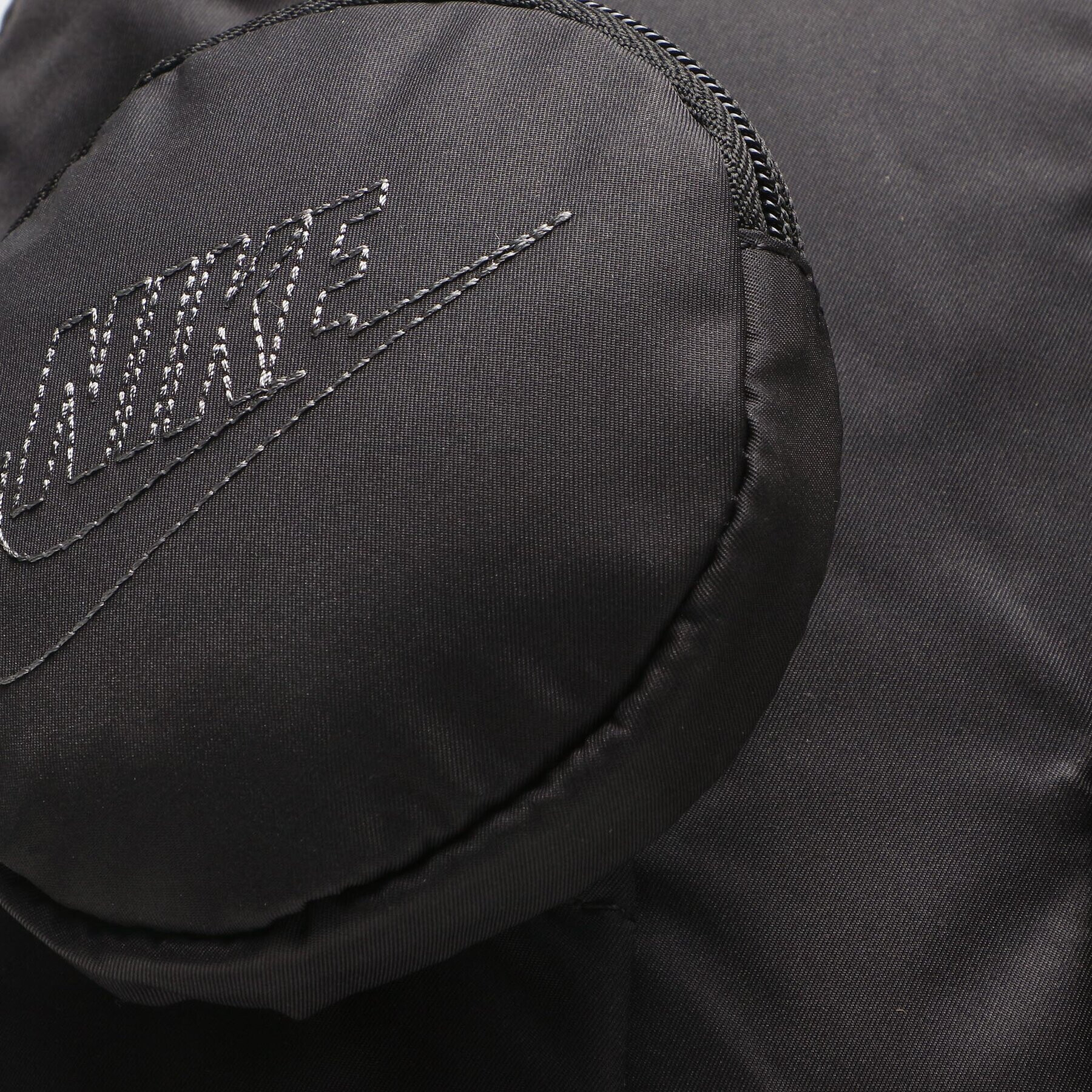 Nike Раница CW9335 010 Черен - Pepit.bg