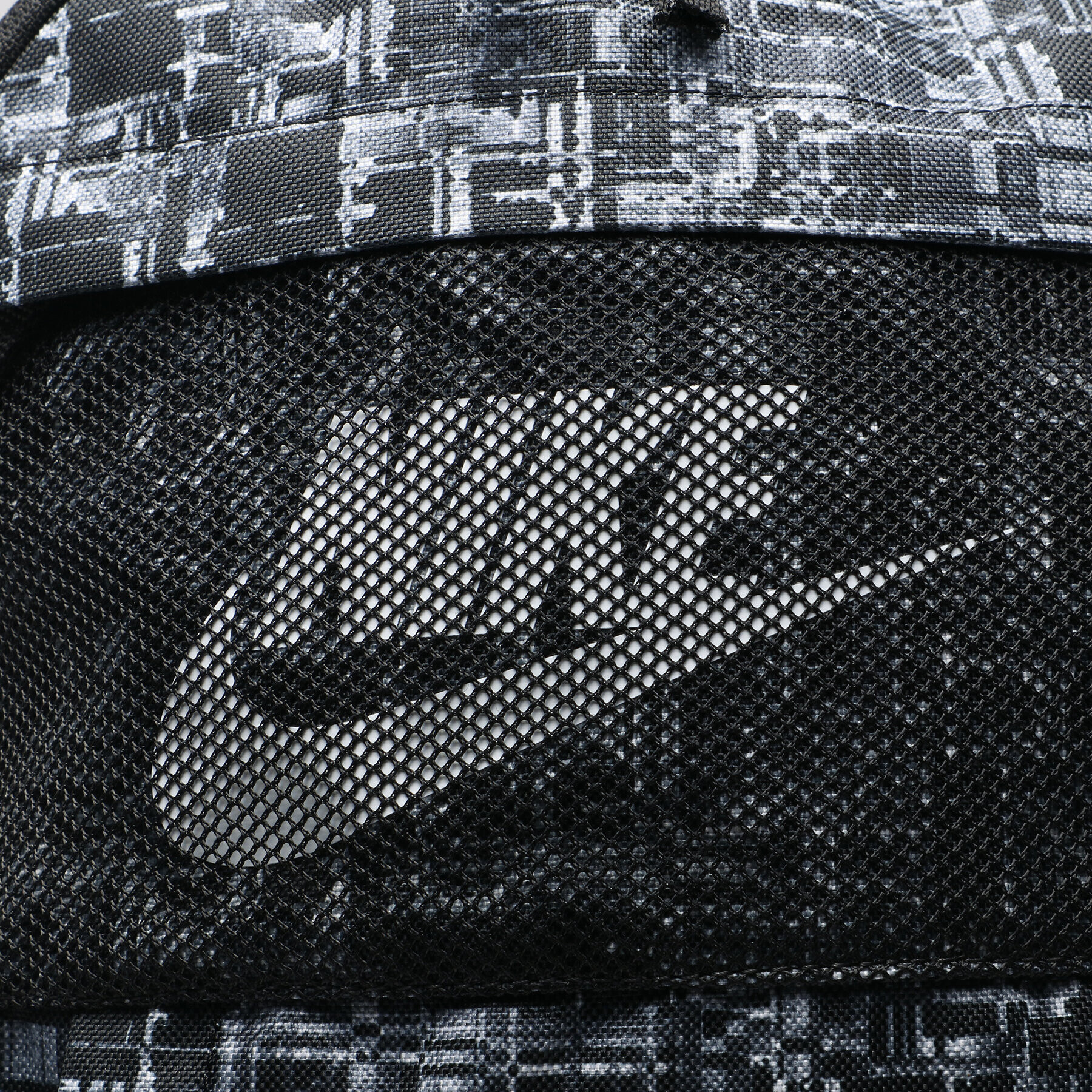 Nike Раница DR6244 010 Черен - Pepit.bg