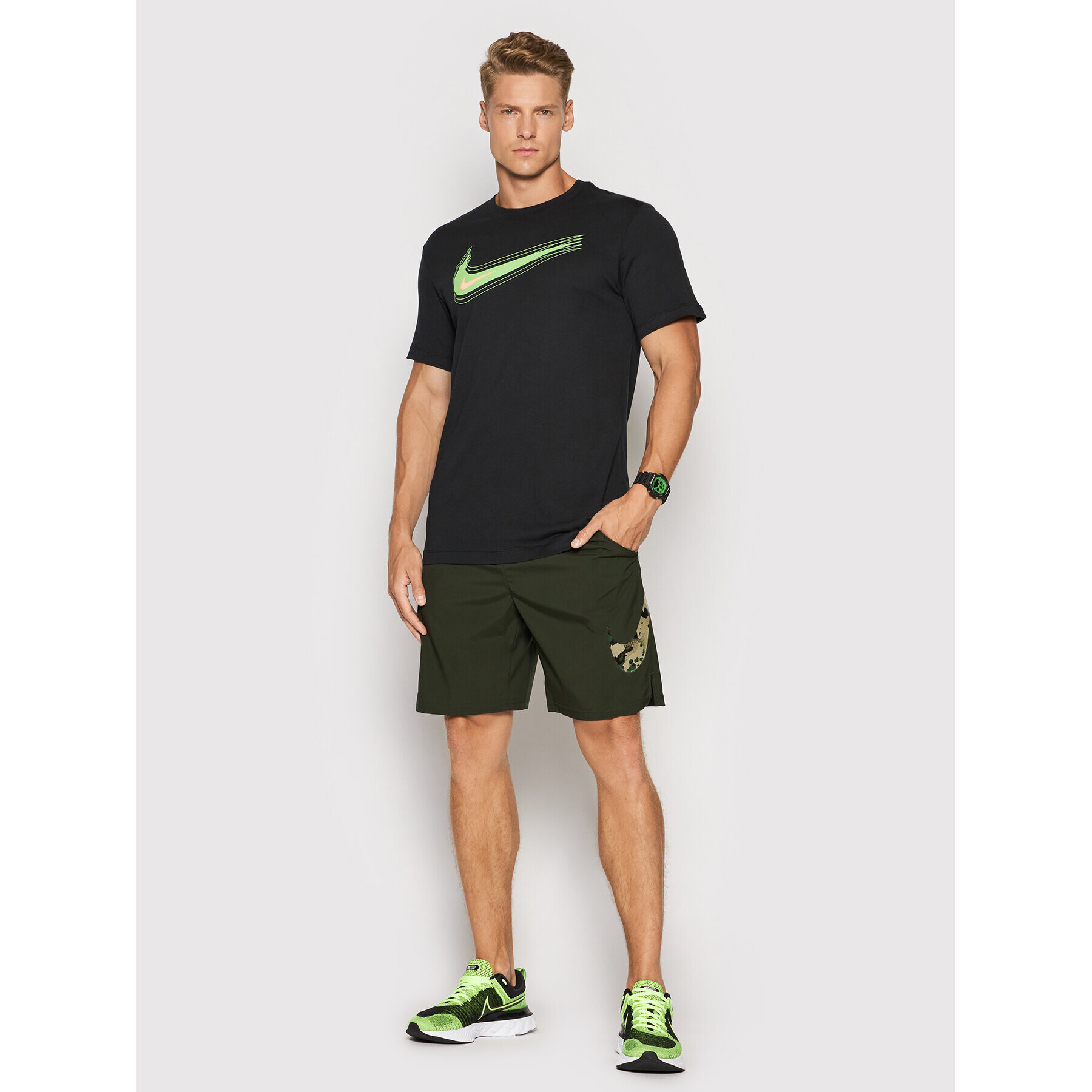 Nike Спортни шорти Flex Short Camo CZ2429 Зелен Standard Fit - Pepit.bg