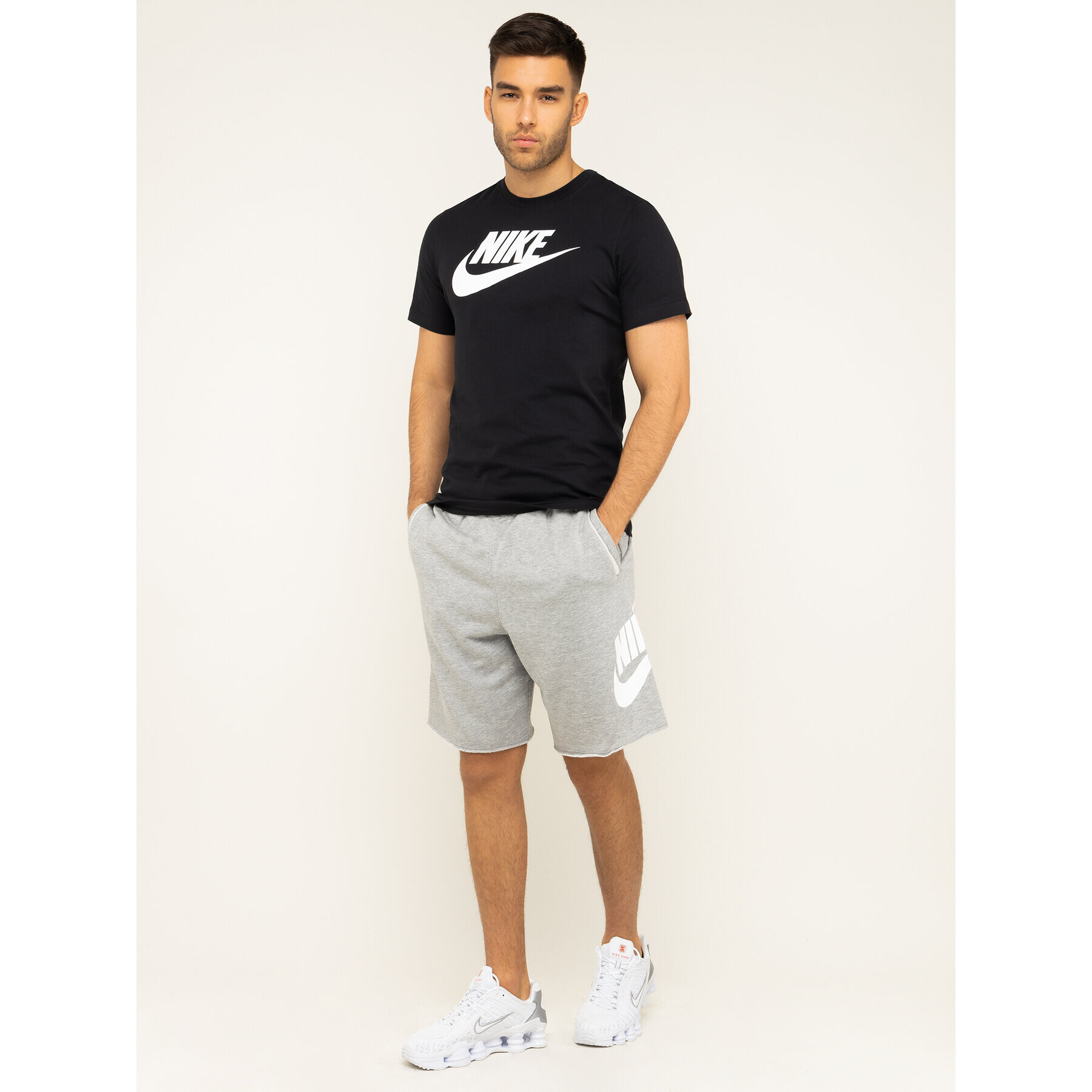 Nike Спортни шорти Sportswear Alumni AR2375 Сив Loose Fit - Pepit.bg