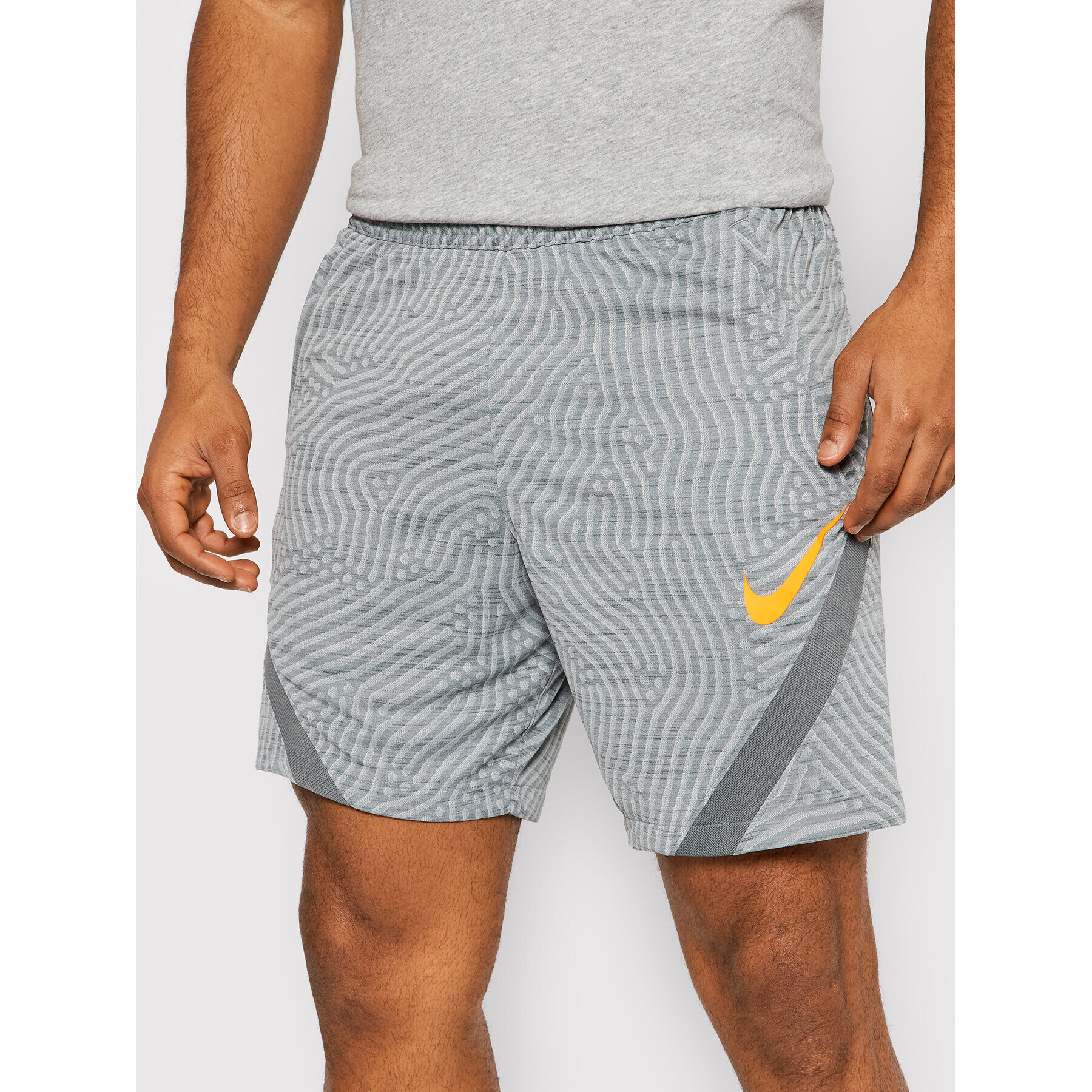 Nike Спортни шорти Strike CD0568 Сив Slim Fit - Pepit.bg