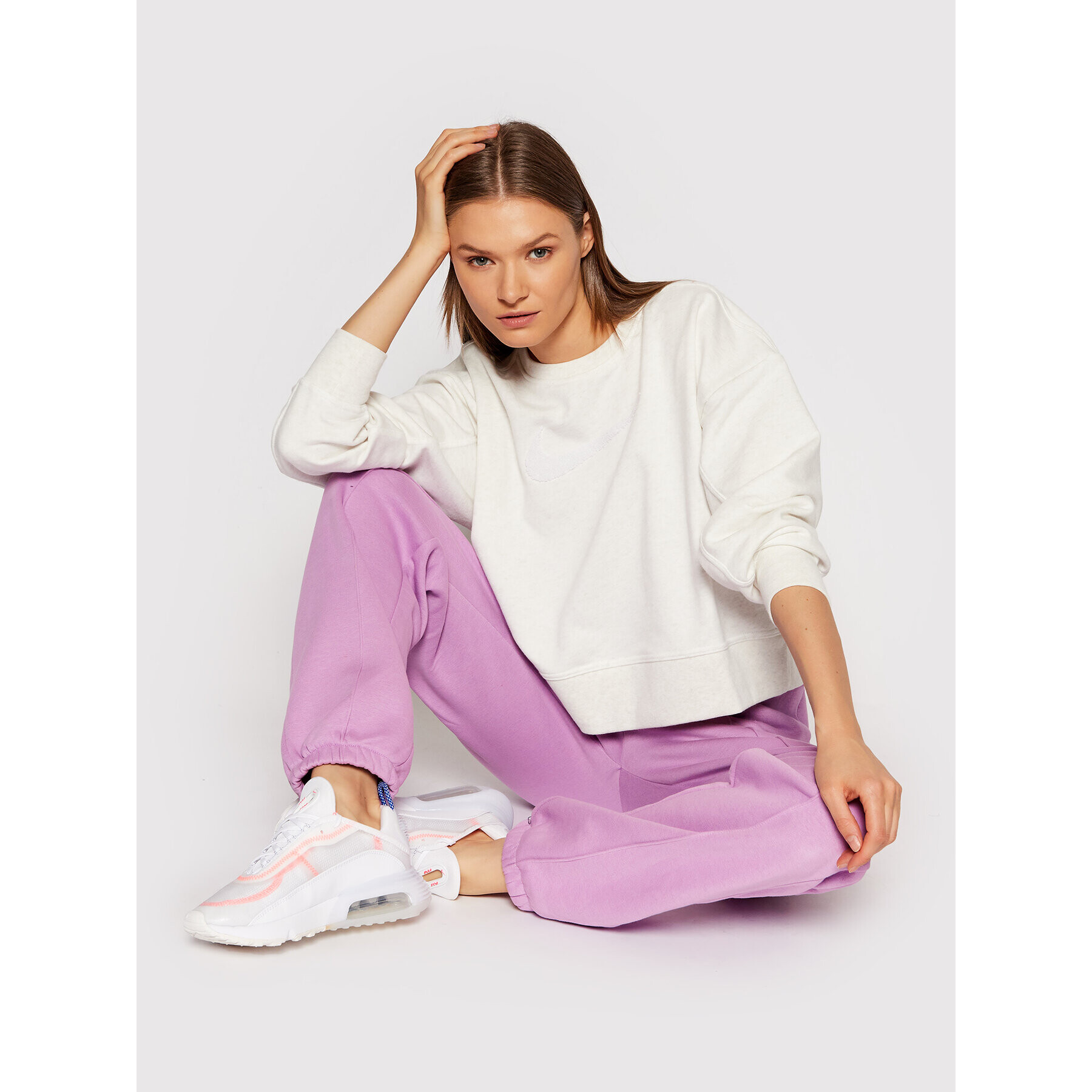 Nike Суитшърт Get Fit CU5506 Екрю Oversize - Pepit.bg