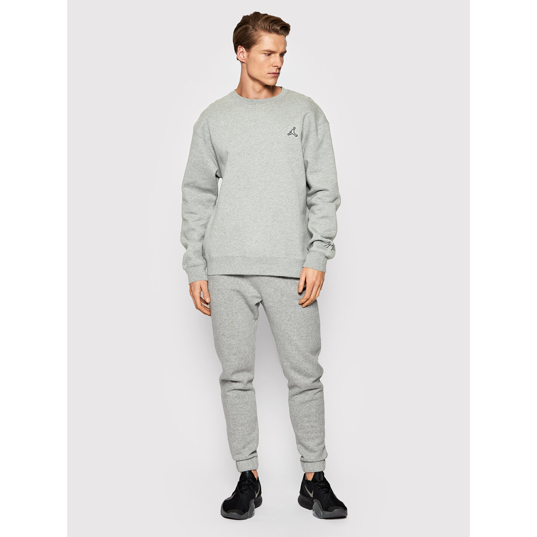 Nike Суитшърт Jordan Essentials DN7954 Сив Relaxed Fit - Pepit.bg