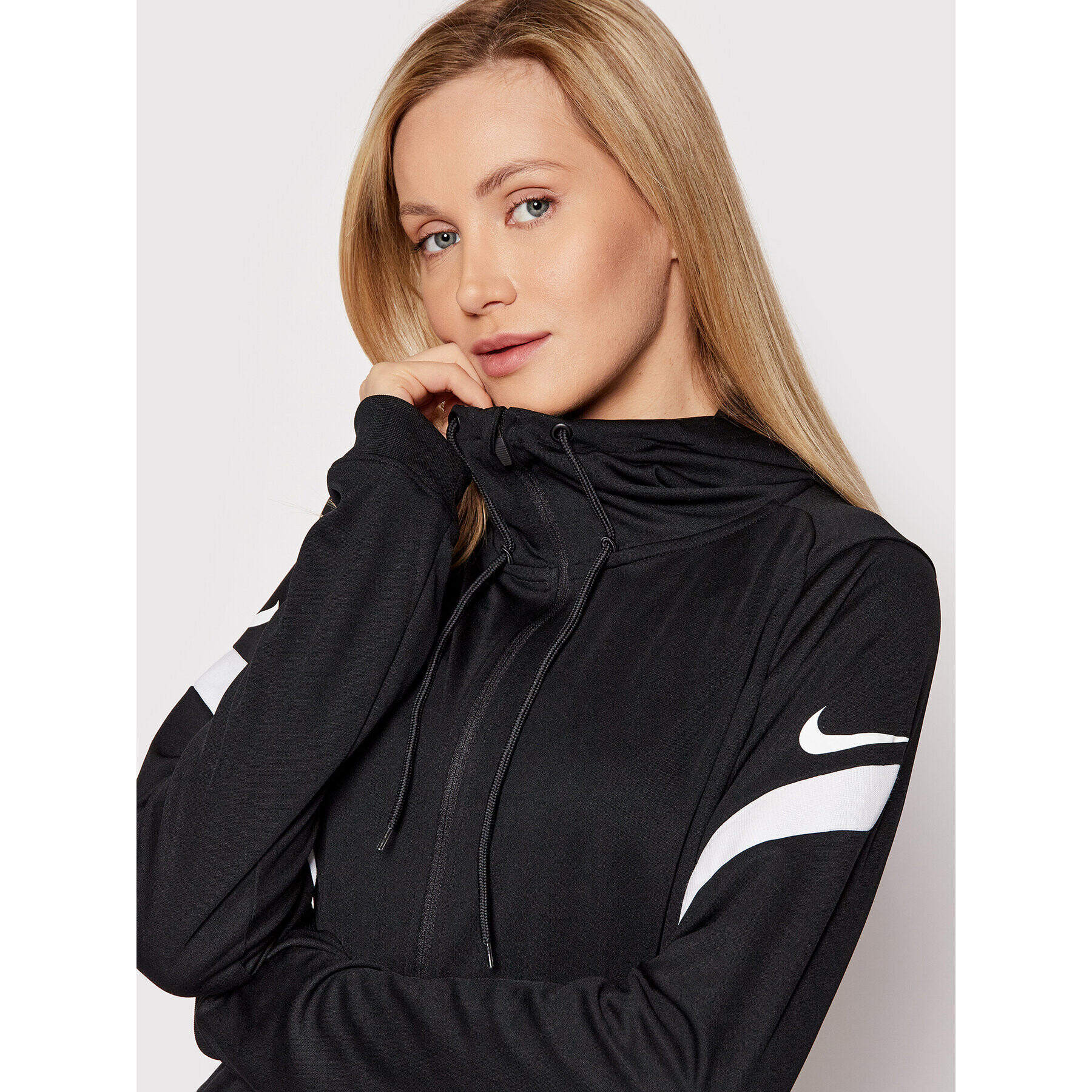 Nike Суитшърт от техническо трико Strike CW6098 Черен Slim Fit - Pepit.bg