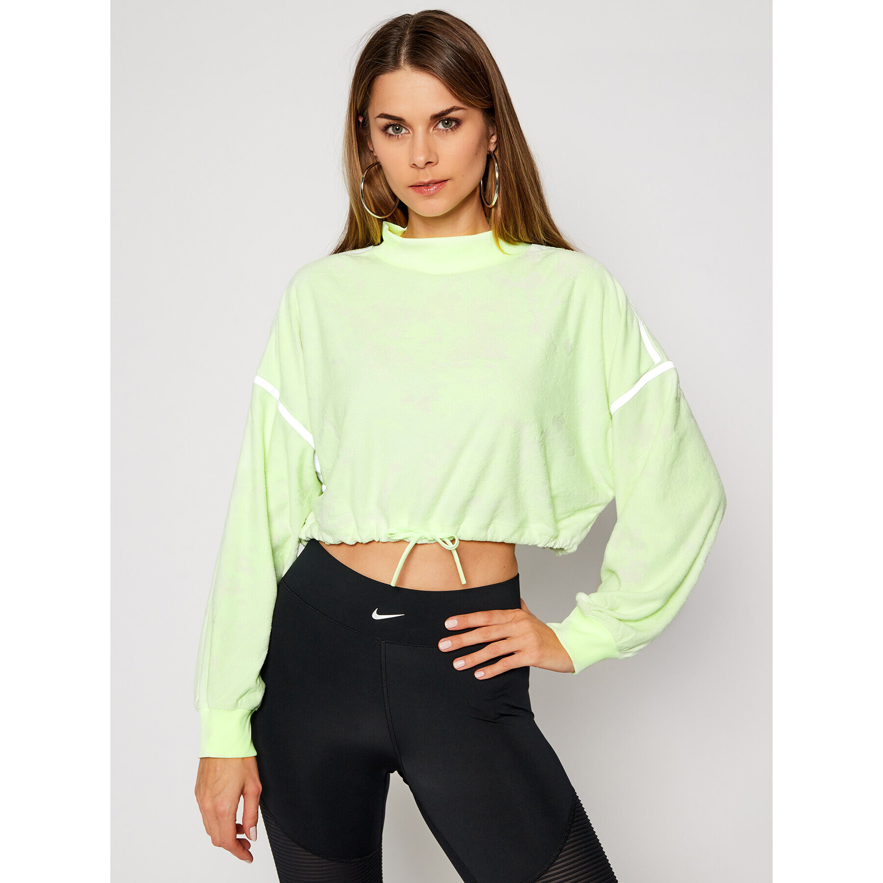 Nike Суитшърт Performance City Ready CJ4907 Зелен Loose Fit - Pepit.bg
